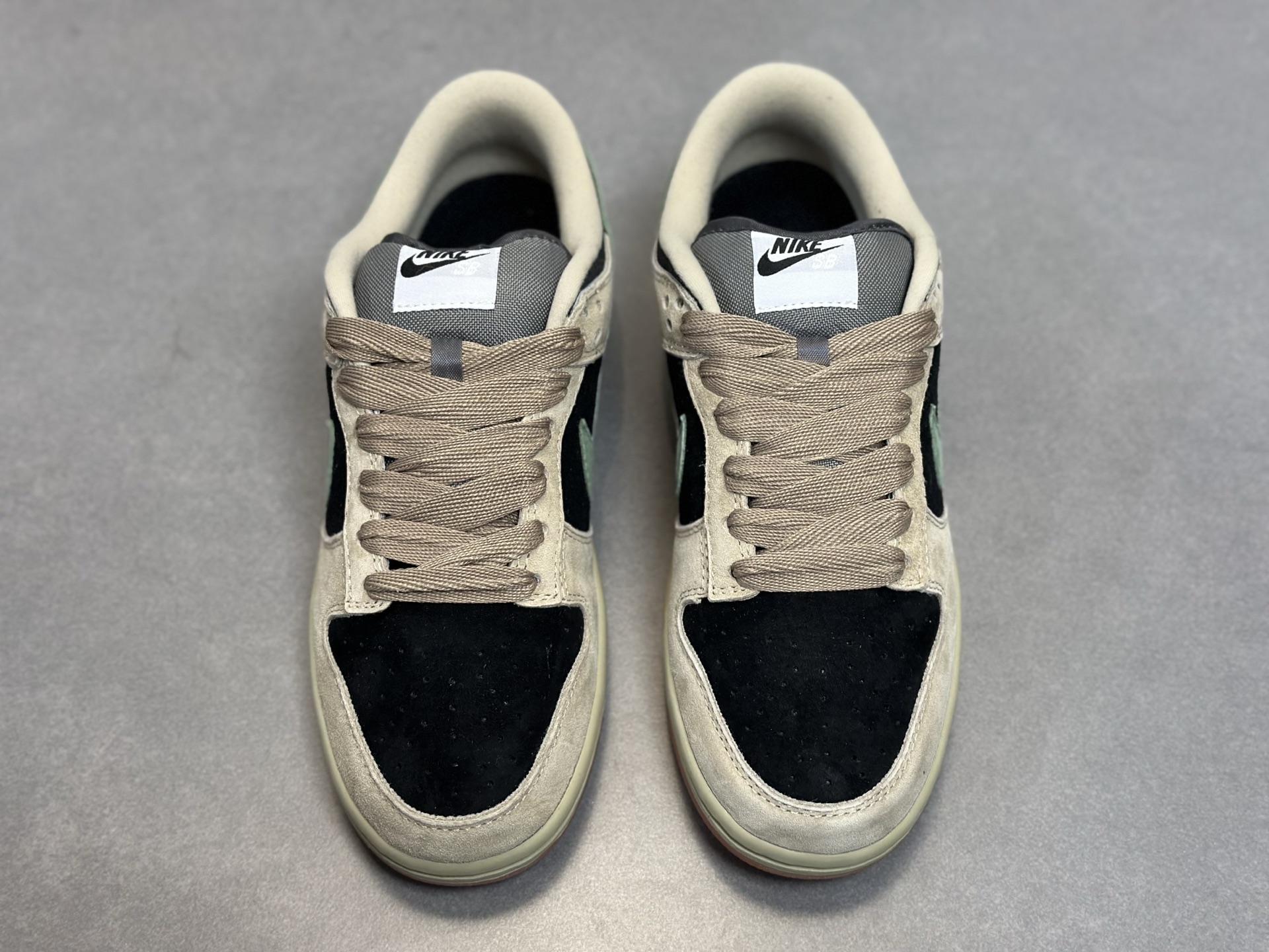 NIKE SB Dunk Low 复古做旧款 Dunk 复古做旧 抹茶勾 HJ0367-200 LT 米黑拼色-Top High Quatity Cheap Sneakers Fashion Clothing Clothes Bags handbags Shoes of all Brand wholesale With The best Quality And Beautiful Price from China Factory Chinese suppliers wholesaler seller NIKE SB Dunk Low 复古做旧款 Dunk 复古做旧 抹茶勾 HJ0367-200 LT 米黑拼色