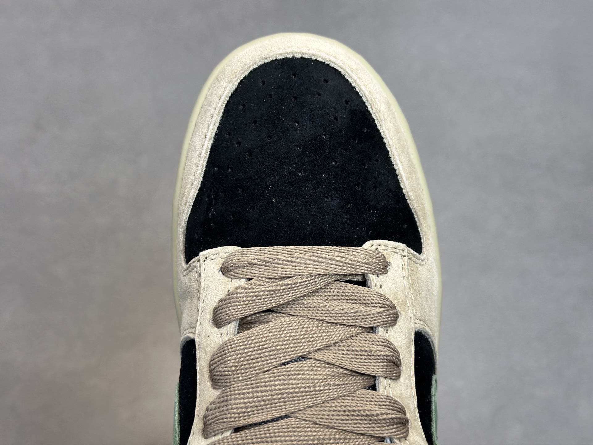NIKE SB Dunk Low 复古做旧款 Dunk 复古做旧 抹茶勾 HJ0367-200 LT 米黑拼色-Top High Quatity Cheap Sneakers Fashion Clothing Clothes Bags handbags Shoes of all Brand wholesale With The best Quality And Beautiful Price from China Factory Chinese suppliers wholesaler seller NIKE SB Dunk Low 复古做旧款 Dunk 复古做旧 抹茶勾 HJ0367-200 LT 米黑拼色