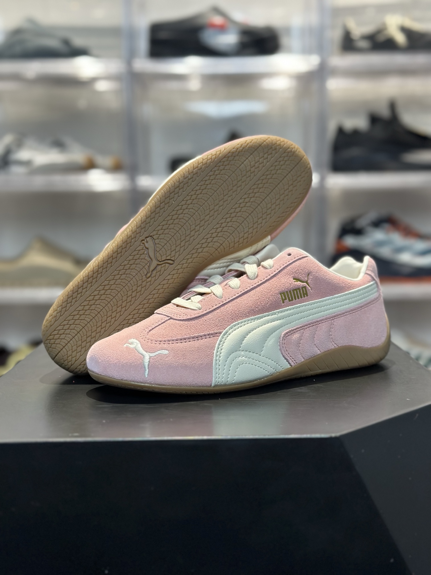 PUMA Speedcat 樱花粉 温柔甜妹必备复古鞋 粉麂皮 奶白拼接 防滑生胶底
