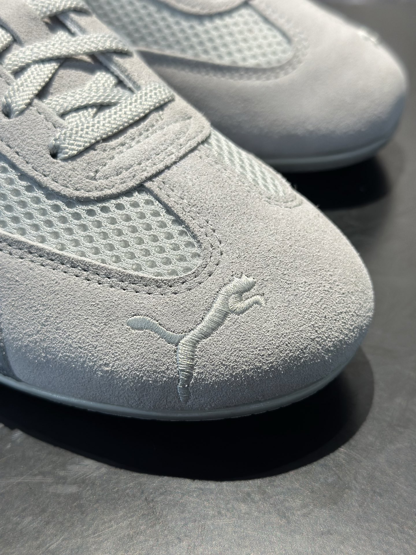 PUMA Speedcat 浅灰网面春夏透气复古鞋 网眼布 麂皮拼接 生胶防滑底 显脚瘦鞋型 全码现货 男女同款 / 透气清爽 / 四季可穿 闭眼入不踩雷-Top High Quatity Cheap Sneakers Fashion Clothing Clothes Bags handbags Shoes of all Brand wholesale With The best Quality And Beautiful Price from China Factory Chinese suppliers wholesaler seller PUMA Speedcat 浅灰网面春夏透气复古鞋 网眼布 麂皮拼接 生胶防滑底 显脚瘦鞋型 全码现货 男女同款 / 透气清爽 / 四季可穿 闭眼入不踩雷
