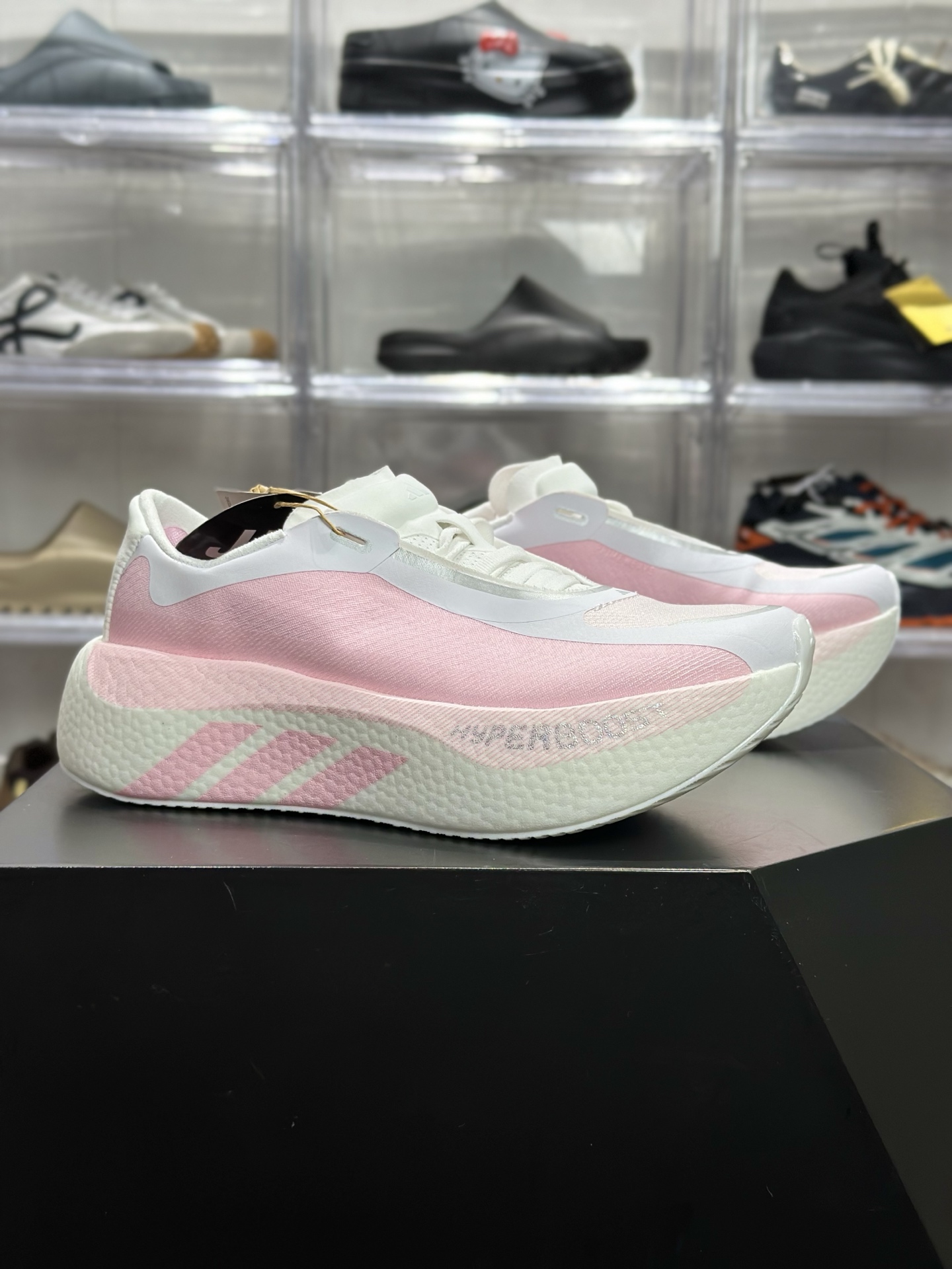 220 adidas Hyperboost Edge M 粉白渐变专业跑鞋 KI1917