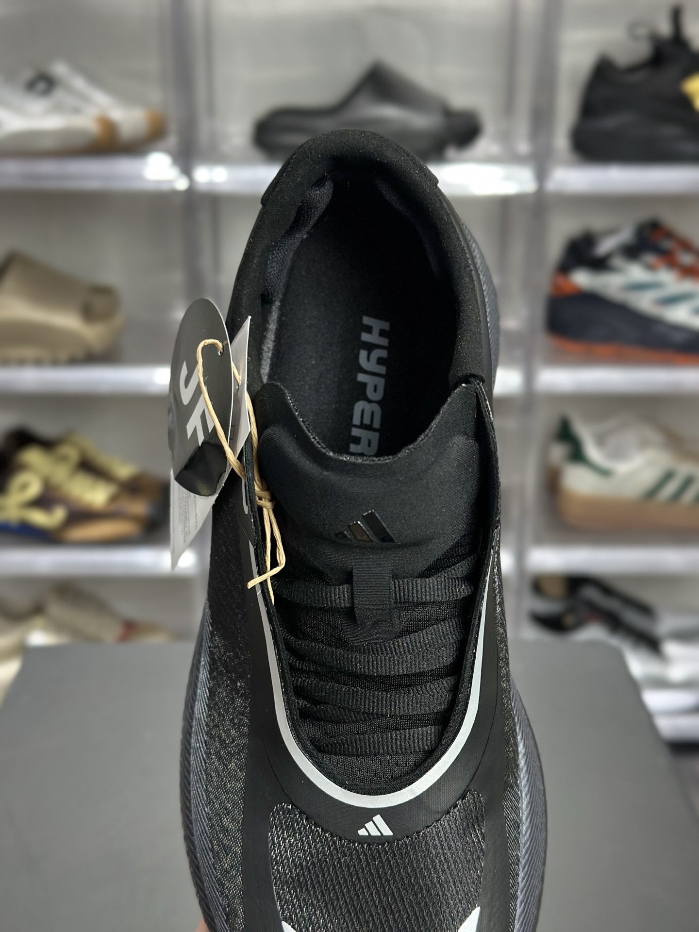 220 adidas Hyperboost Edge M 黑灰渐变专业跑鞋 KJ0754