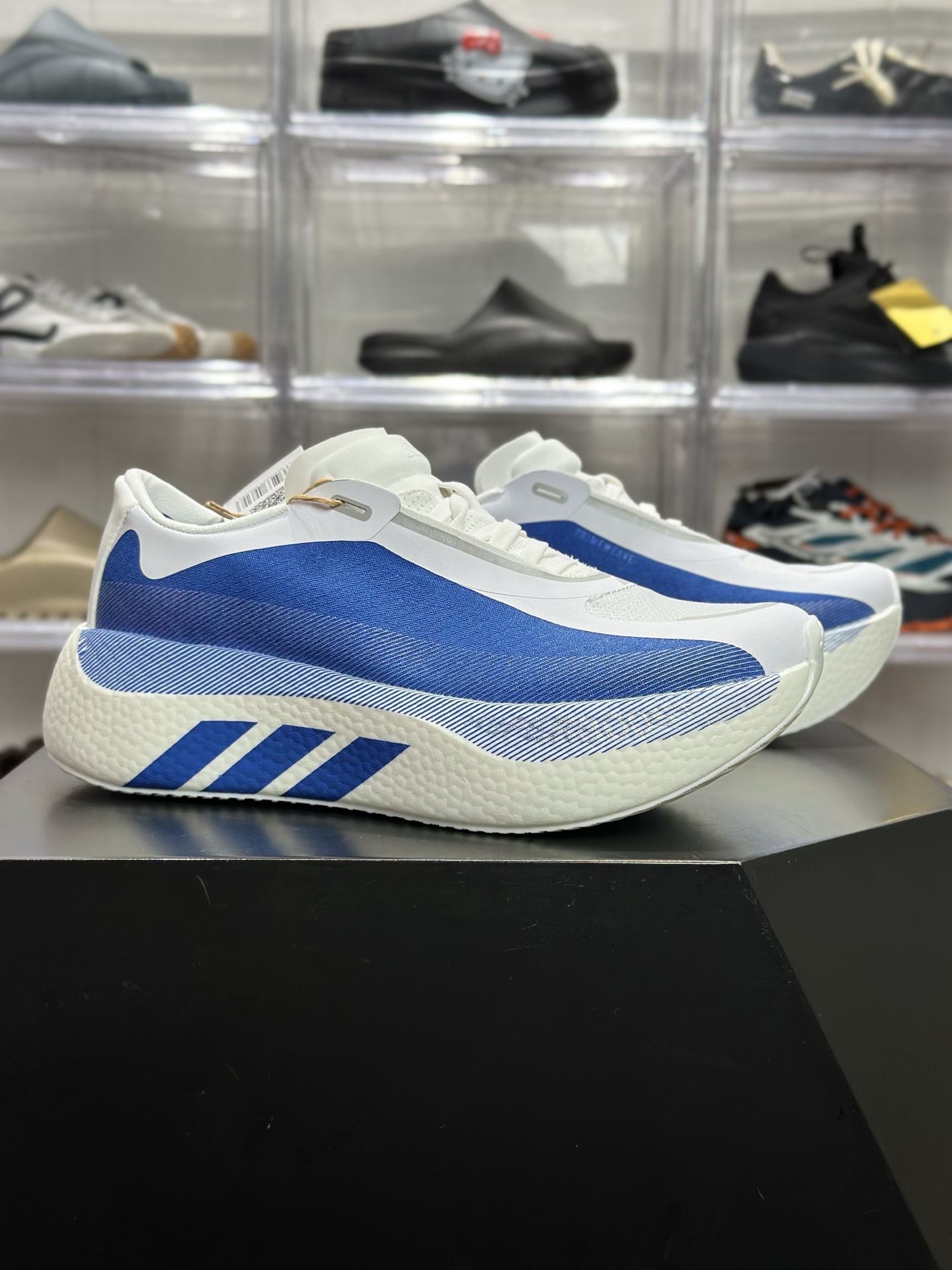 220 adidas Hyperboost Edge M 蓝白渐变专业跑鞋 KI1911