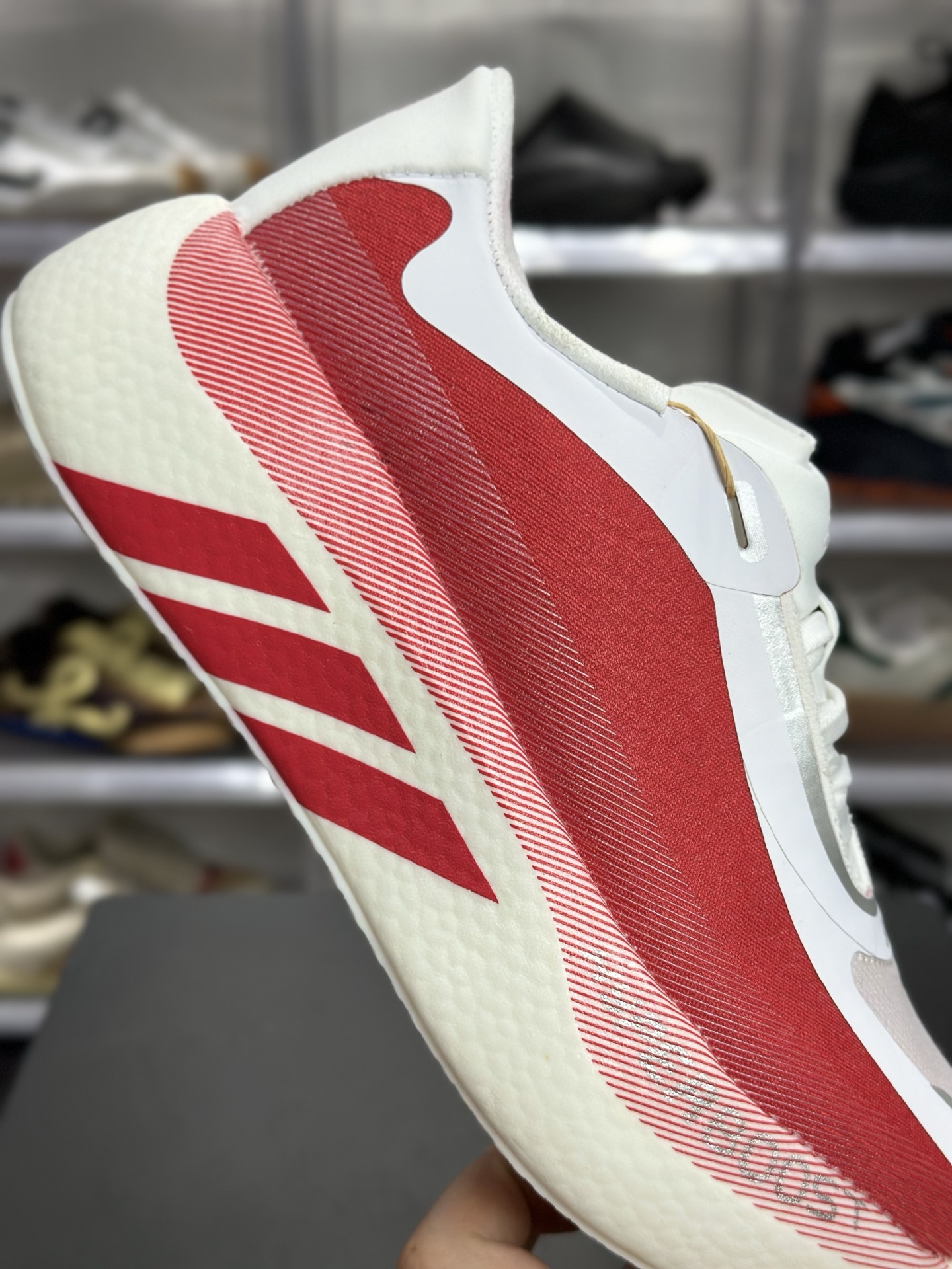 220 adidas Hyperboost Edge M 红白渐变专业跑鞋 KI1913-Chinese UA Cheap High Quatity Brand Clothes Bags handbags Sneakers wholesale wholesaler seller from China Factory suppliers Fashion Clothing Shoes best Quality Beautiful Price 220 adidas Hyperboost Edge M 红白渐变专业跑鞋 KI1913