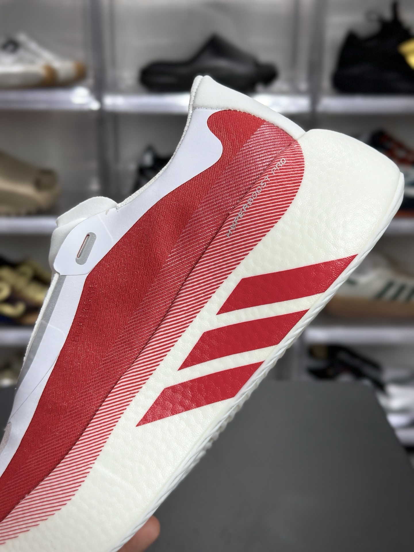 220 adidas Hyperboost Edge M 红白渐变专业跑鞋 KI1913-Chinese UA Cheap High Quatity Brand Clothes Bags handbags Sneakers wholesale wholesaler seller from China Factory suppliers Fashion Clothing Shoes best Quality Beautiful Price 220 adidas Hyperboost Edge M 红白渐变专业跑鞋 KI1913
