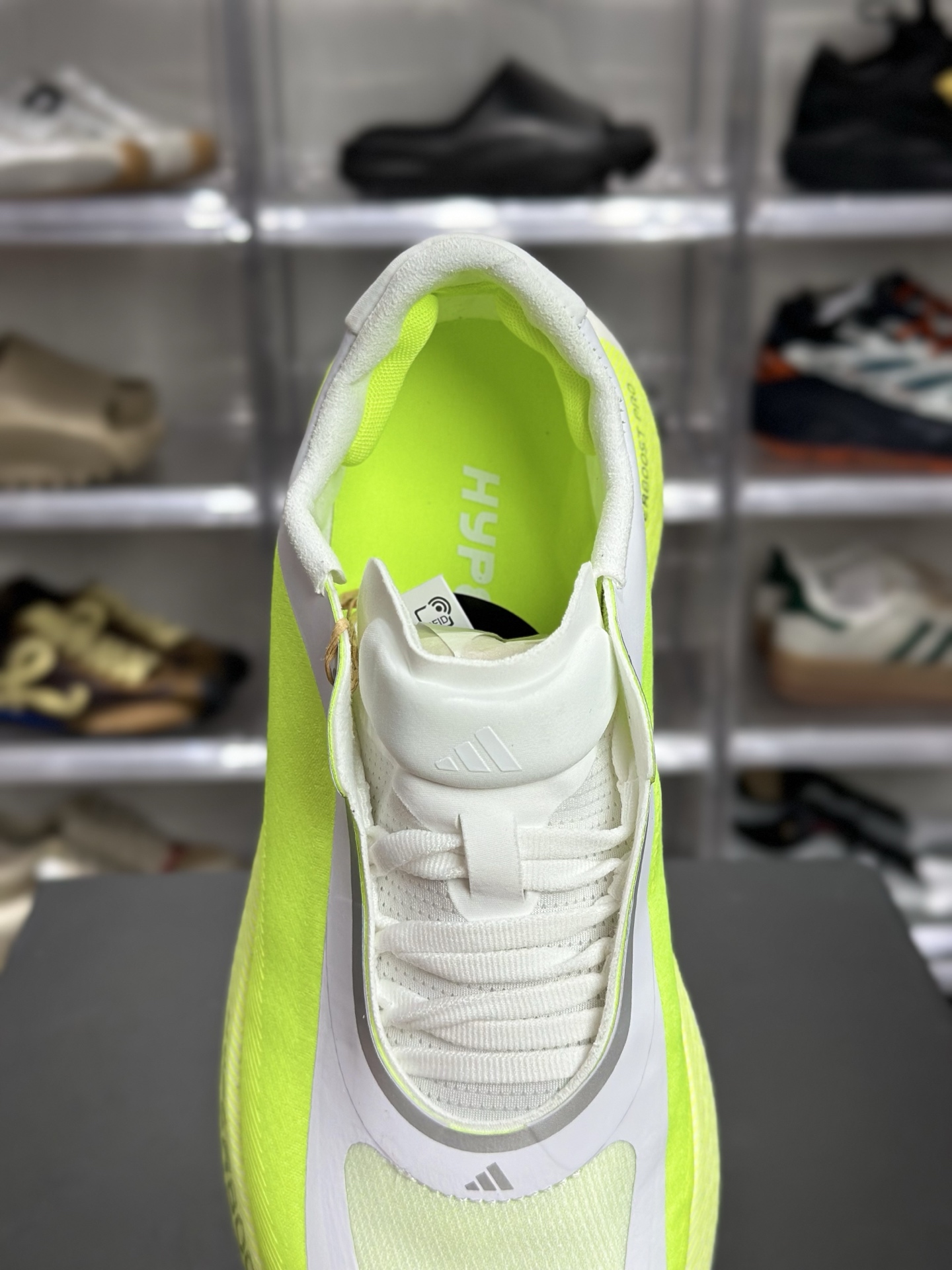 220 adidas Hyperboost Edge M 荧光黄白专业跑鞋 HQ6221