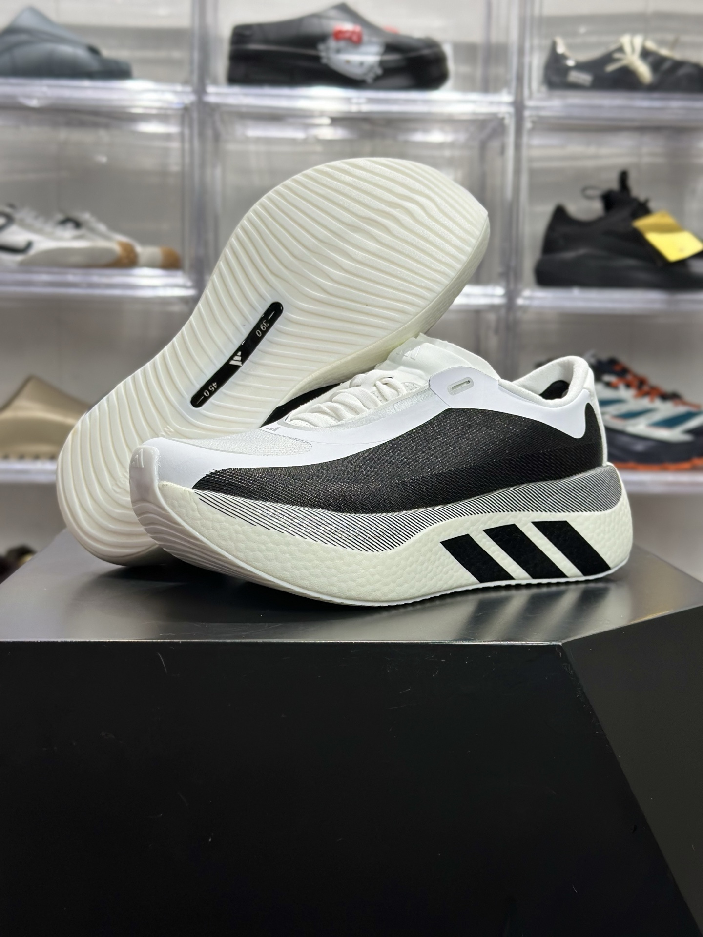 220 adidas Hyperboost Edge M 黑白渐变专业跑鞋 KJ0753-Chinese UA Cheap High Quatity Brand Clothes Bags handbags Sneakers wholesale wholesaler seller from China Factory suppliers Fashion Clothing Shoes best Quality Beautiful Price 220 adidas Hyperboost Edge M 黑白渐变专业跑鞋 KJ0753