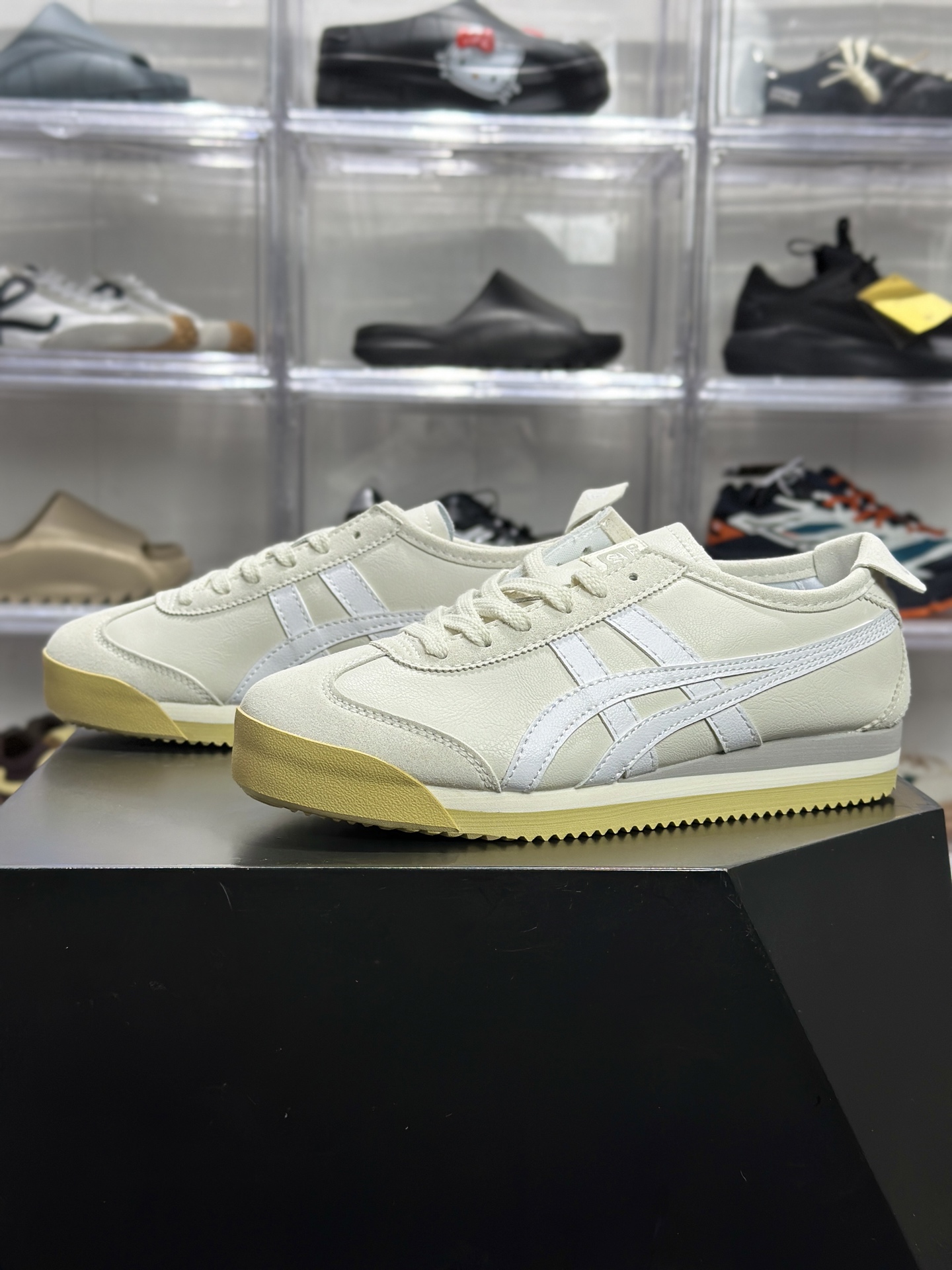 160 鬼冢虎 MEXICO 66 SD PF米白生胶厚底 1183C156-100-Chinese UA Cheap High Quatity Brand Clothes Bags handbags Sneakers wholesale wholesaler seller from China Factory suppliers Fashion Clothing Shoes best Quality Beautiful Price 160 鬼冢虎 MEXICO 66 SD PF米白生胶厚底 1183C156-100