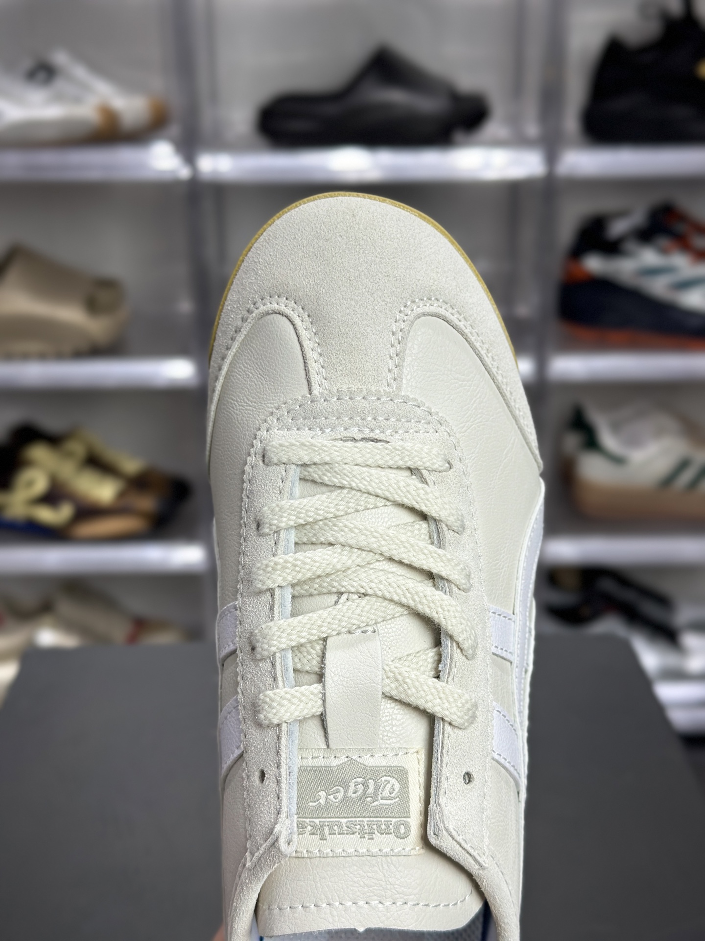 160 鬼冢虎 MEXICO 66 SD PF米白生胶厚底 1183C156-100-Chinese UA Cheap High Quatity Brand Clothes Bags handbags Sneakers wholesale wholesaler seller from China Factory suppliers Fashion Clothing Shoes best Quality Beautiful Price 160 鬼冢虎 MEXICO 66 SD PF米白生胶厚底 1183C156-100