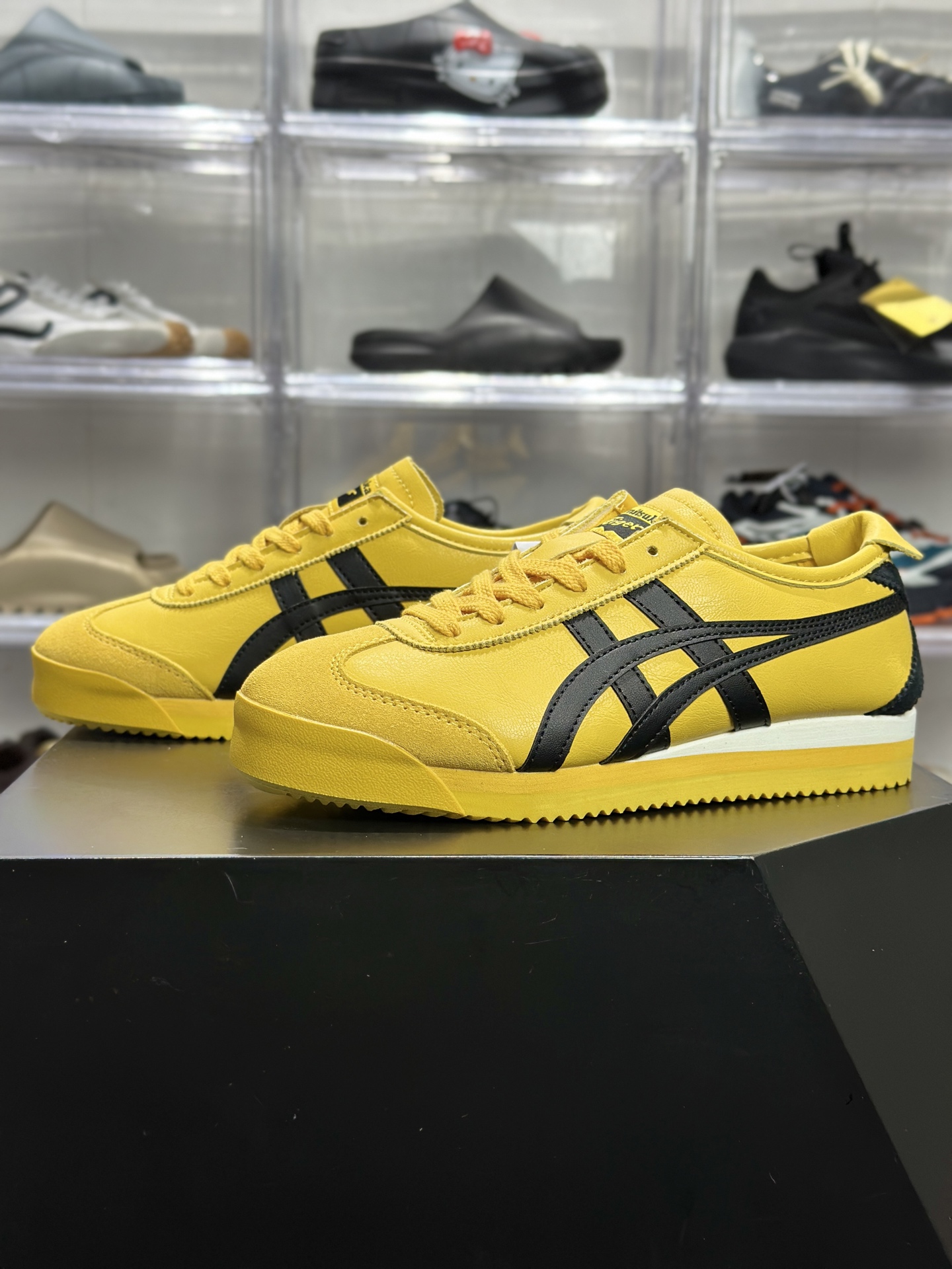 160 Onitsuka Tiger（鬼冢虎）MEXICO 66 系列 李小龙经典黄黑配色厚底 11830621-750