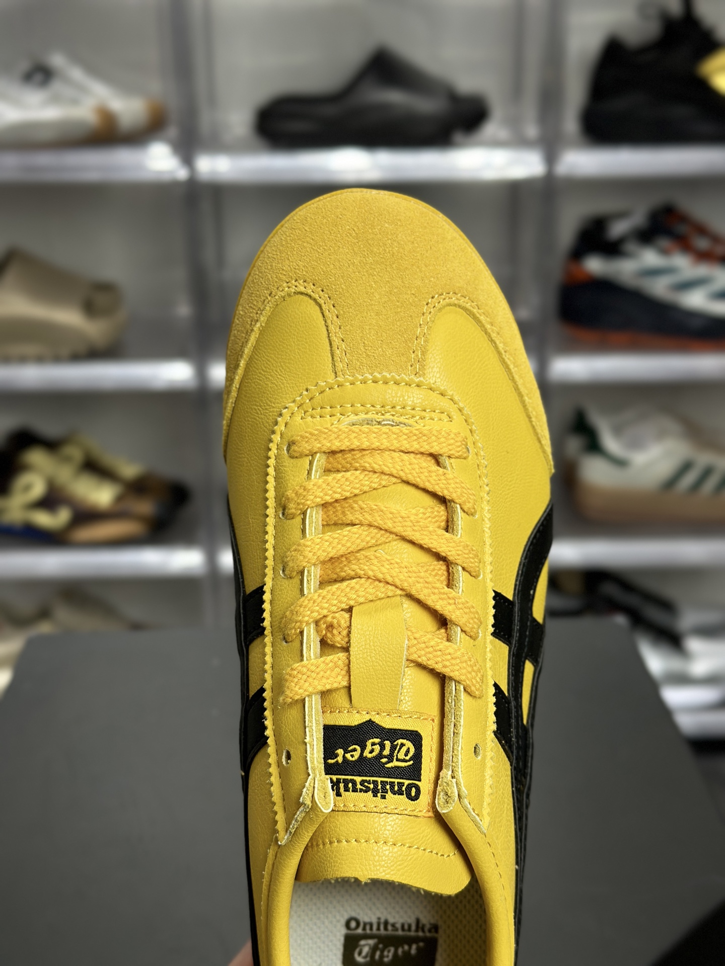 160 Onitsuka Tiger（鬼冢虎）MEXICO 66 系列 李小龙经典黄黑配色厚底 11830621-750
