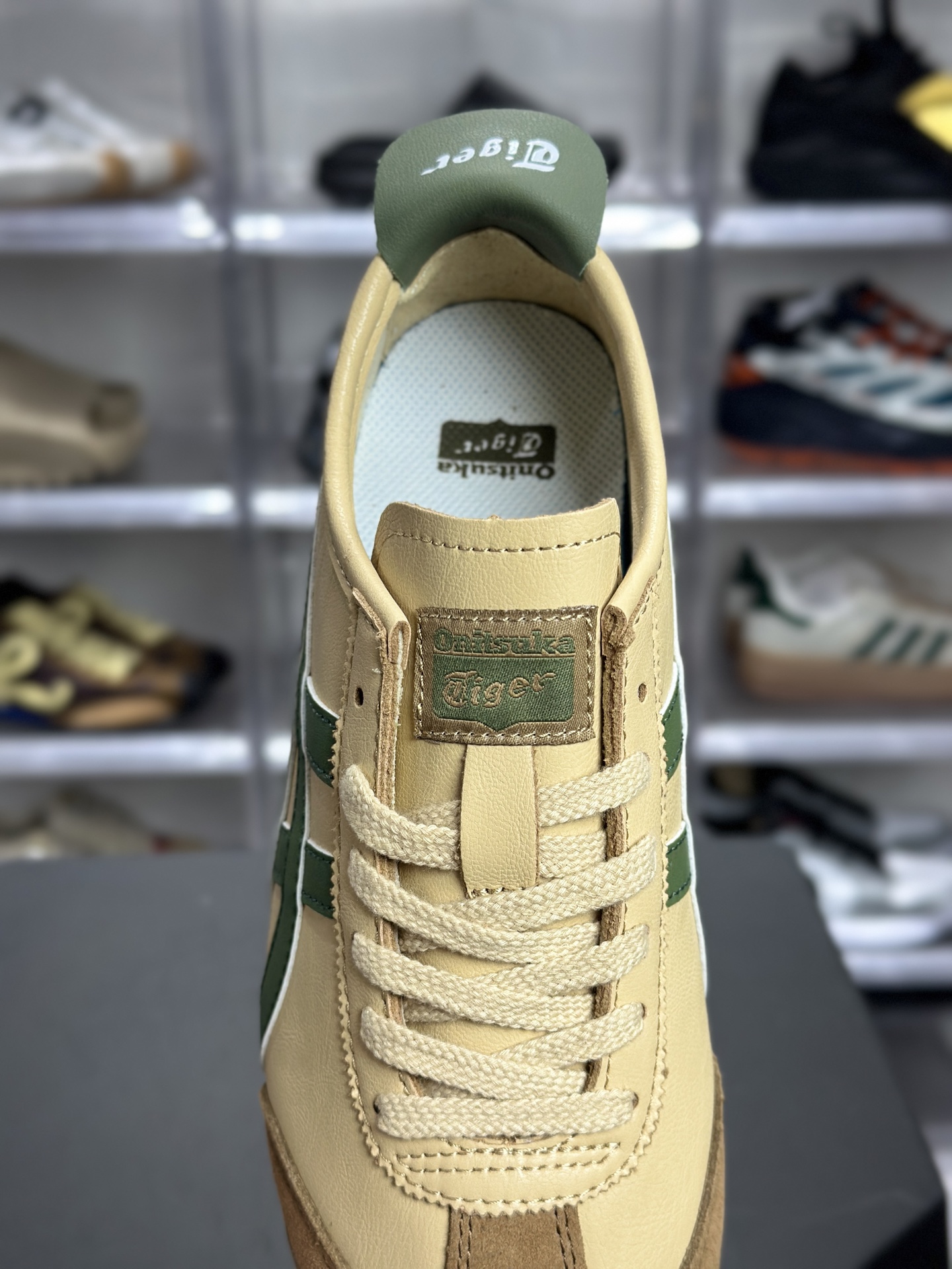 160 鬼冢虎 MEXICO 66 厚底卡其抹茶绿 1183C621-201