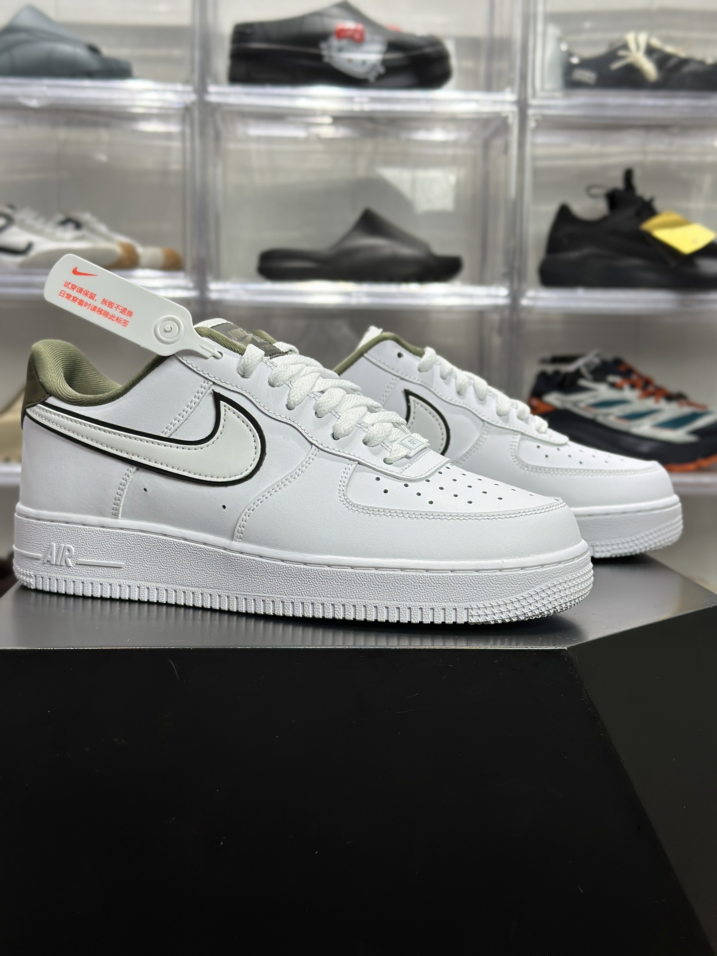 200 Nike Air Force 1 '07 白绿 IO4226-100-Chinese UA Cheap High Quatity Brand Clothes Bags handbags Sneakers wholesale wholesaler seller from China Factory suppliers Fashion Clothing Shoes best Quality Beautiful Price 200 Nike Air Force 1 '07 白绿 IO4226-100