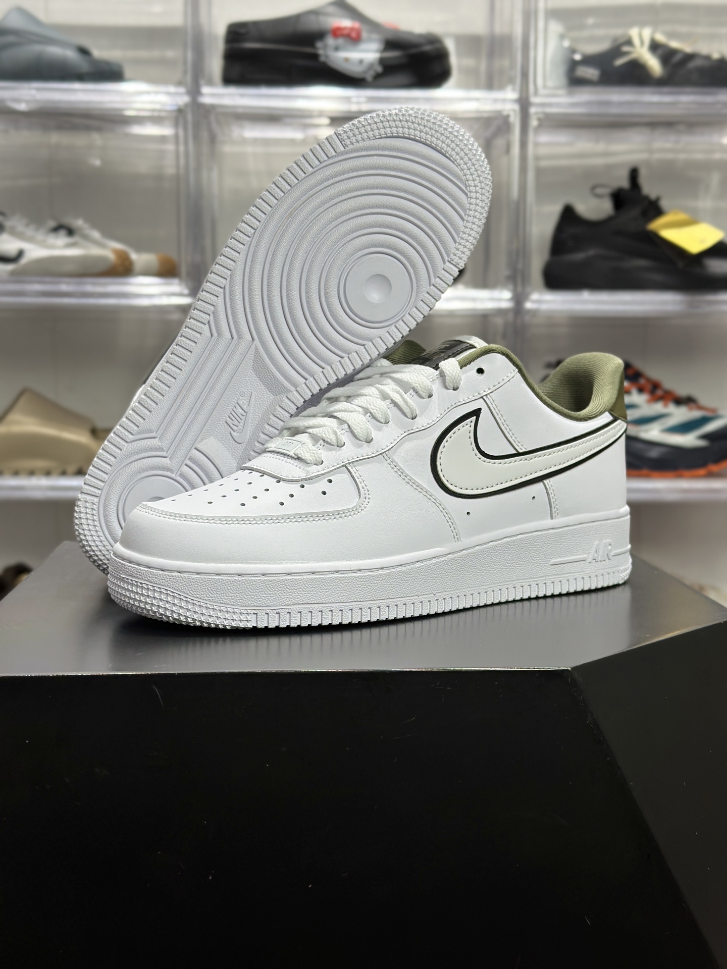 200 Nike Air Force 1 '07 白绿 IO4226-100-Chinese UA Cheap High Quatity Brand Clothes Bags handbags Sneakers wholesale wholesaler seller from China Factory suppliers Fashion Clothing Shoes best Quality Beautiful Price 200 Nike Air Force 1 '07 白绿 IO4226-100