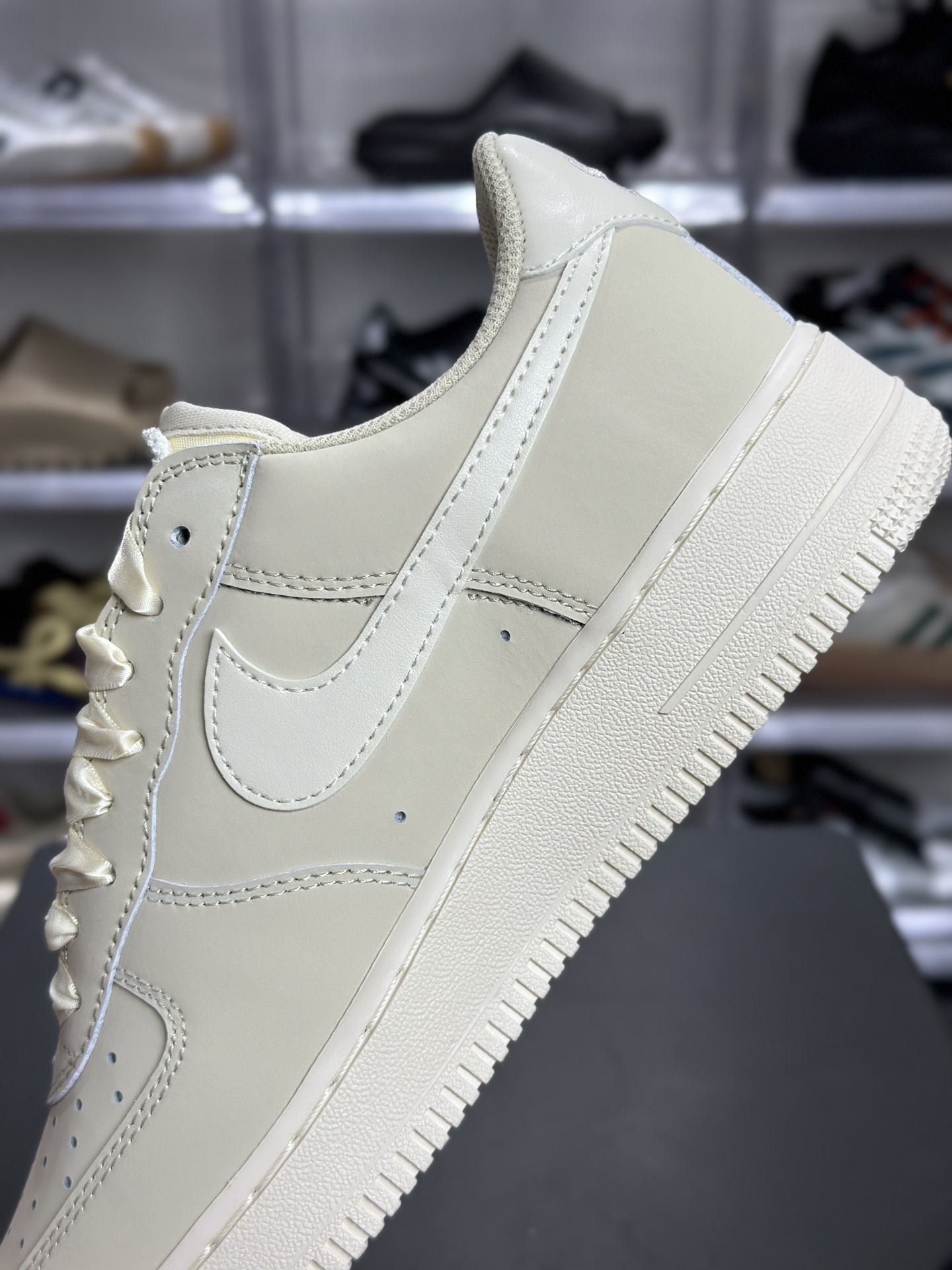 200 AF1 燕麦色 IR0871-100
