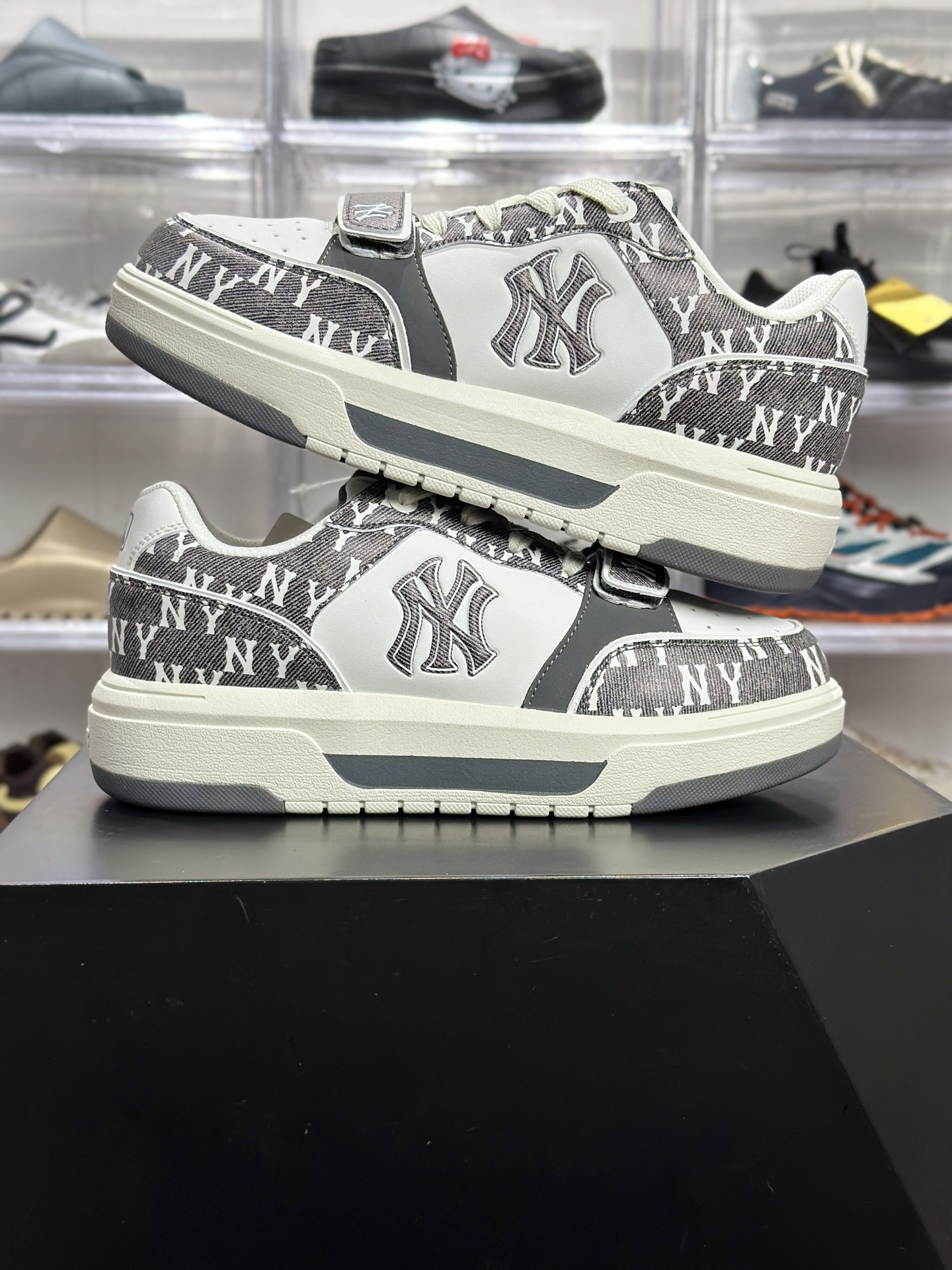 180 MLB 炭灰老花学长鞋 3ASXM026N（GP005）