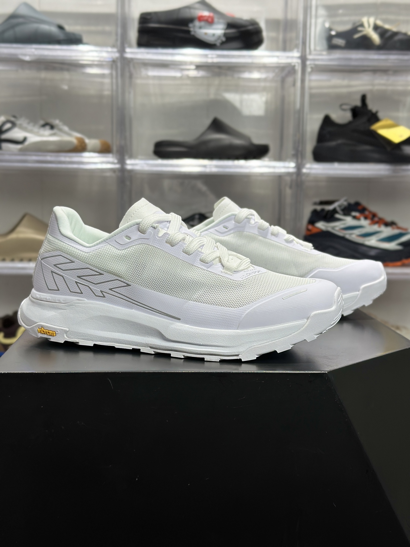 240 可隆 EGG LITE 2.0 轻量小白鞋 LUFH5MN046-IV-Chinese UA Cheap High Quatity Brand Clothes Bags handbags Sneakers wholesale wholesaler seller from China Factory suppliers Fashion Clothing Shoes best Quality Beautiful Price 240 可隆 EGG LITE 2.0 轻量小白鞋 LUFH5MN046-IV