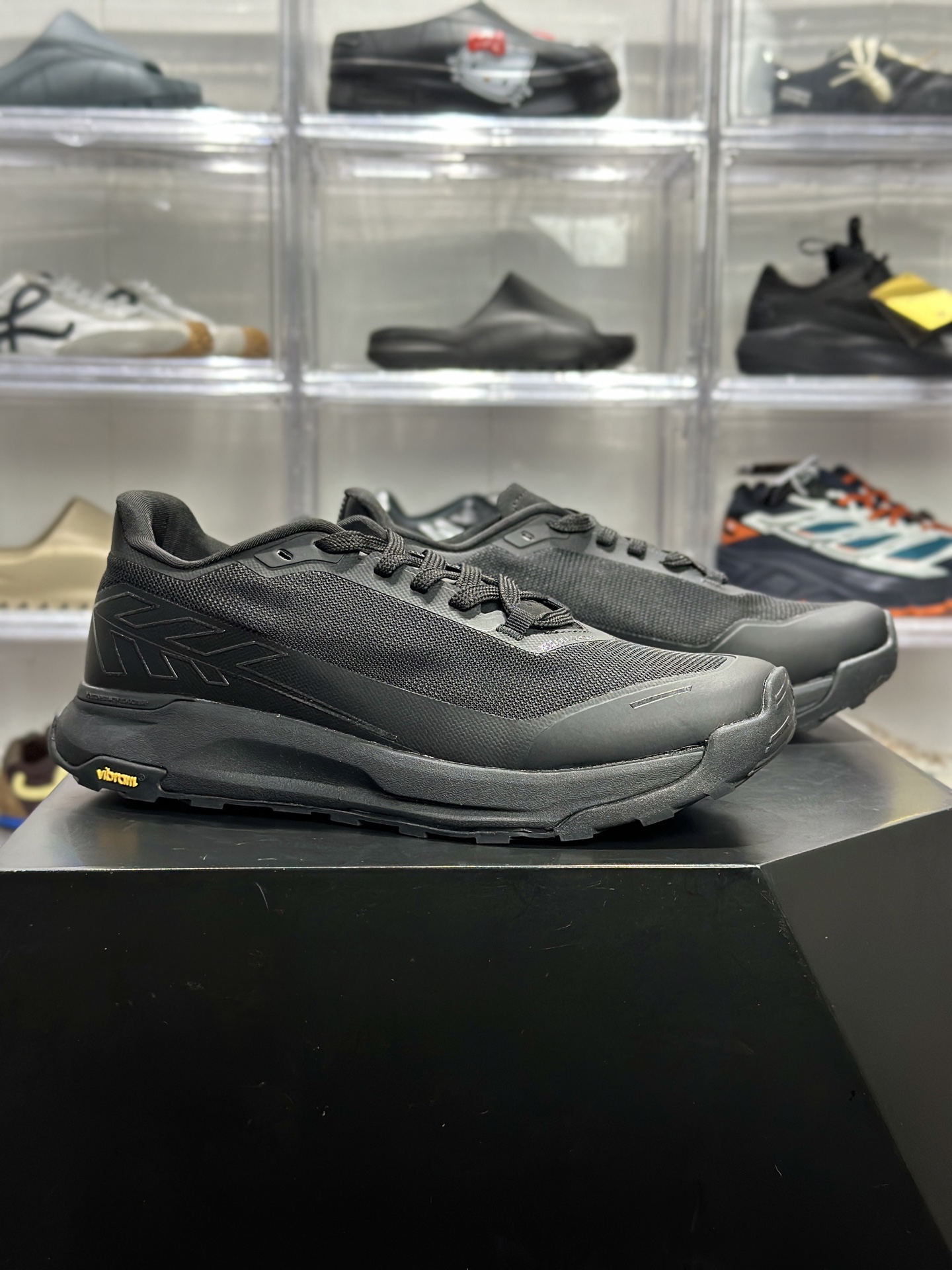 240 可隆 EGG LITE 2.0 全黑款 LUFH5MN046-IV-Chinese UA Cheap High Quatity Brand Clothes Bags handbags Sneakers wholesale wholesaler seller from China Factory suppliers Fashion Clothing Shoes best Quality Beautiful Price 240 可隆 EGG LITE 2.0 全黑款 LUFH5MN046-IV