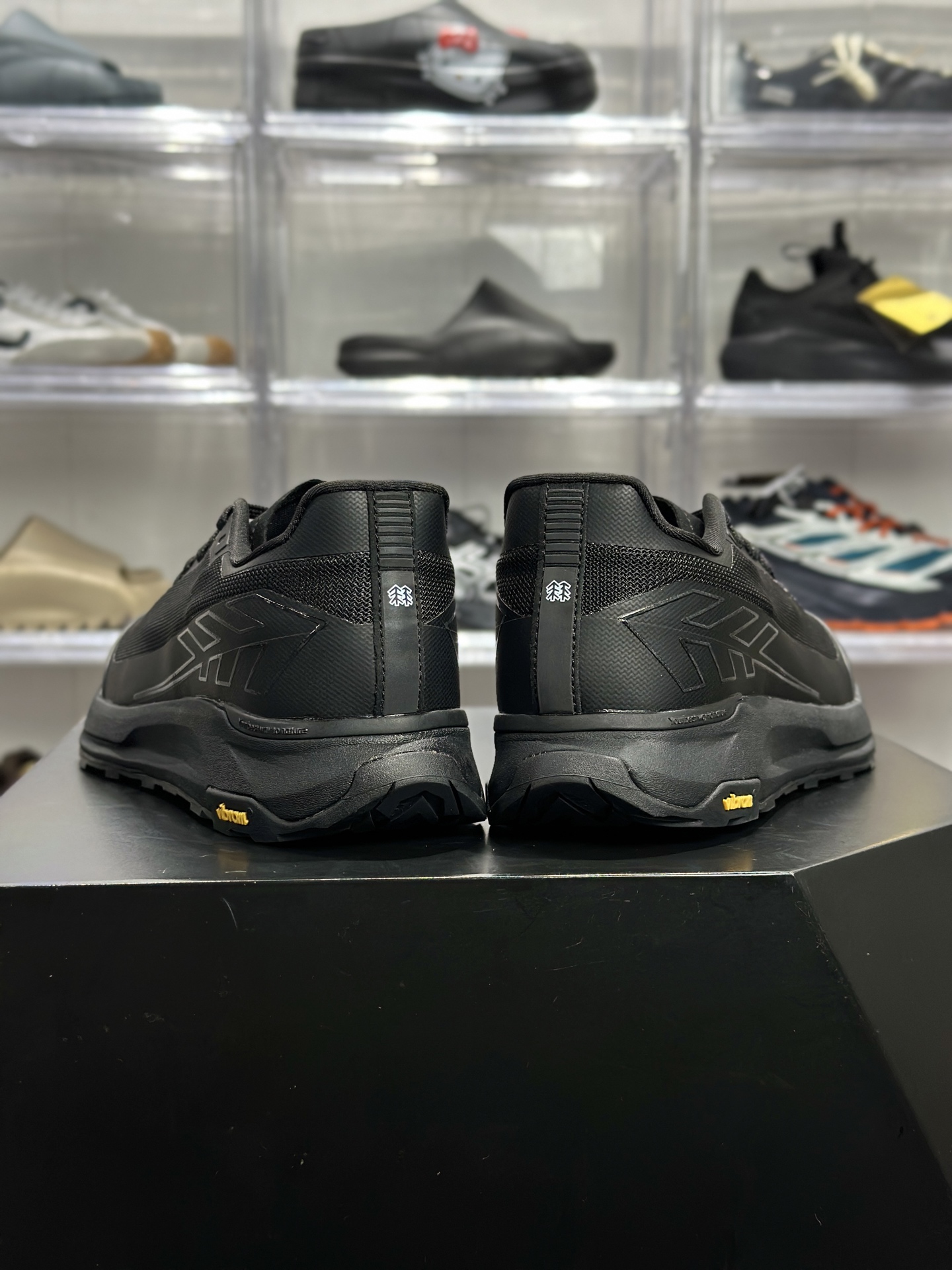 240 可隆 EGG LITE 2.0 全黑款 LUFH5MN046-IV-Chinese UA Cheap High Quatity Brand Clothes Bags handbags Sneakers wholesale wholesaler seller from China Factory suppliers Fashion Clothing Shoes best Quality Beautiful Price 240 可隆 EGG LITE 2.0 全黑款 LUFH5MN046-IV