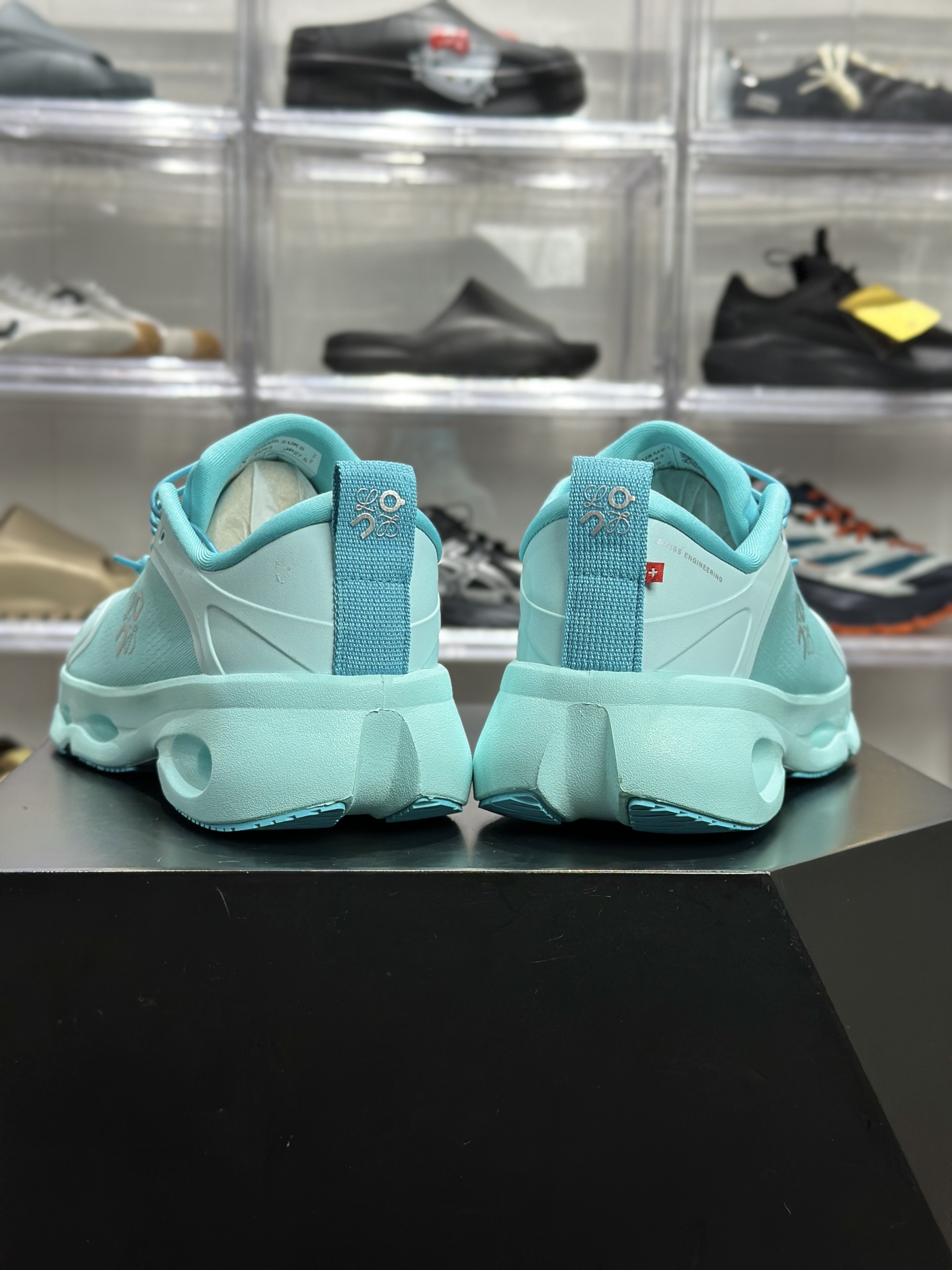 180 LOEWE Cloudsolo 冰蓝色款 罗意威冰蓝云朵鞋
