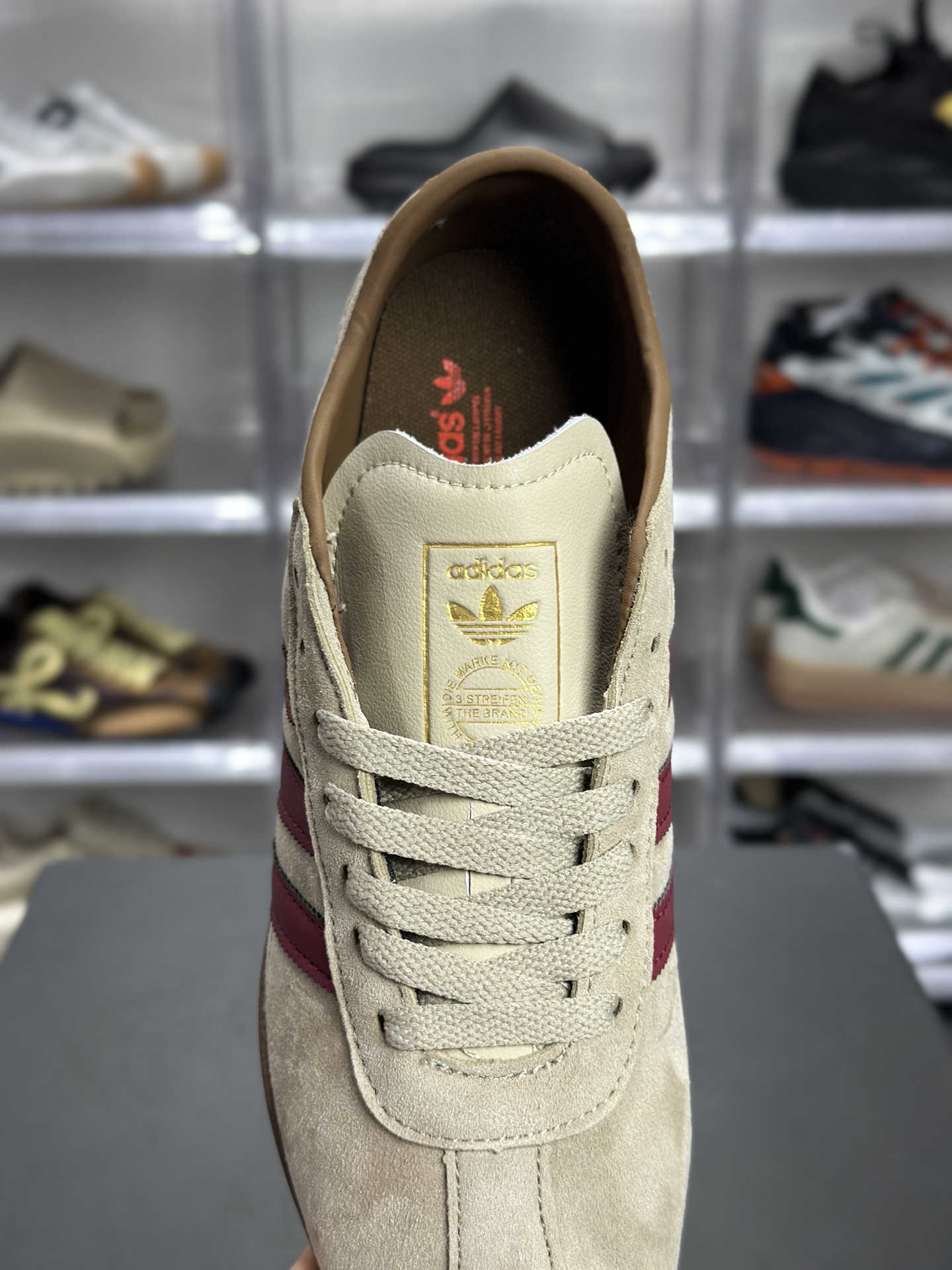 150 adidas TOKYO W 卡其酒红 KJ0367-Chinese UA Cheap High Quatity Brand Clothes Bags handbags Sneakers wholesale wholesaler seller from China Factory suppliers Fashion Clothing Shoes best Quality Beautiful Price 150 adidas TOKYO W 卡其酒红 KJ0367