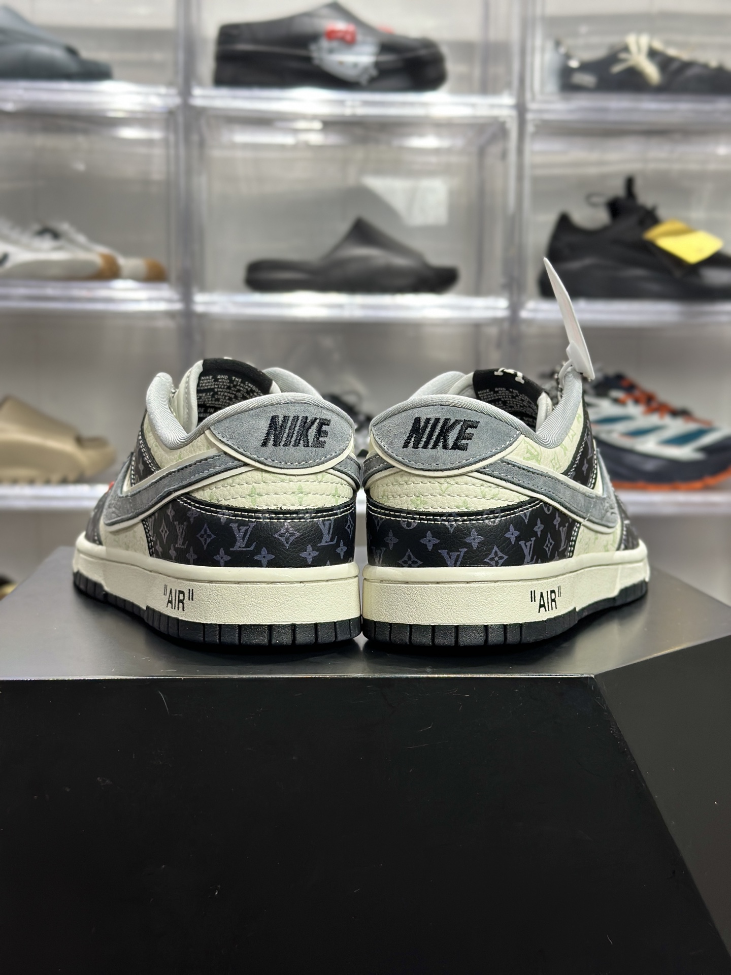 280 Nike Dunk Low 限定联名款 DN3168-035-Chinese UA Cheap High Quatity Brand Clothes Bags handbags Sneakers wholesale wholesaler seller from China Factory suppliers Fashion Clothing Shoes best Quality Beautiful Price 280 Nike Dunk Low 限定联名款 DN3168-035