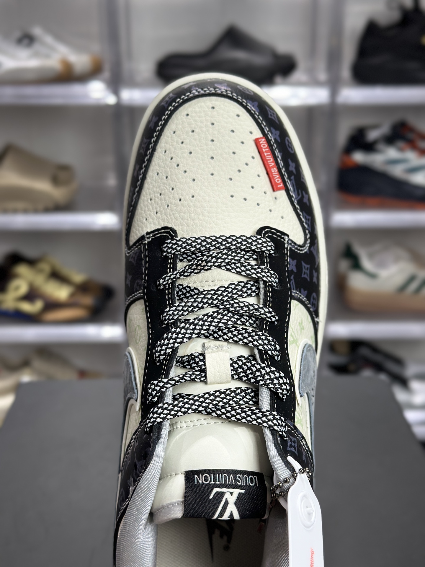 280 Nike Dunk Low 限定联名款 DN3168-035-Chinese UA Cheap High Quatity Brand Clothes Bags handbags Sneakers wholesale wholesaler seller from China Factory suppliers Fashion Clothing Shoes best Quality Beautiful Price 280 Nike Dunk Low 限定联名款 DN3168-035