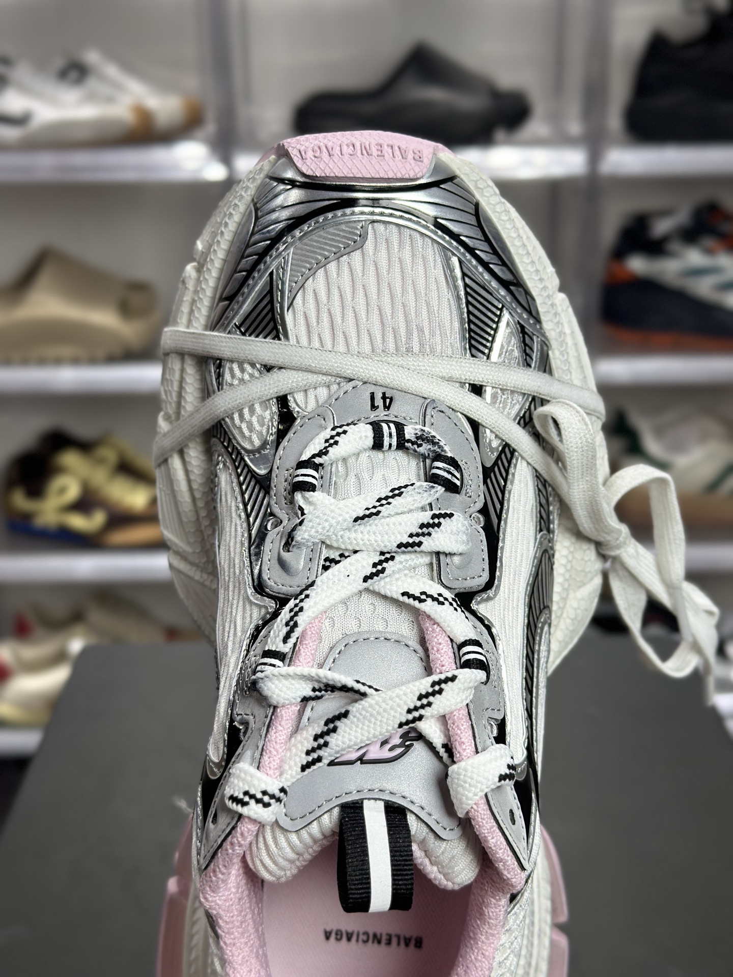 Balenciaga 3XL Gel 白黑粉款 814229-Top High Quatity Cheap Sneakers Fashion Clothing Clothes Bags handbags Shoes of all Brand wholesale With The best Quality And Beautiful Price from China Factory Chinese suppliers wholesaler seller Balenciaga 3XL Gel 白黑粉款 814229