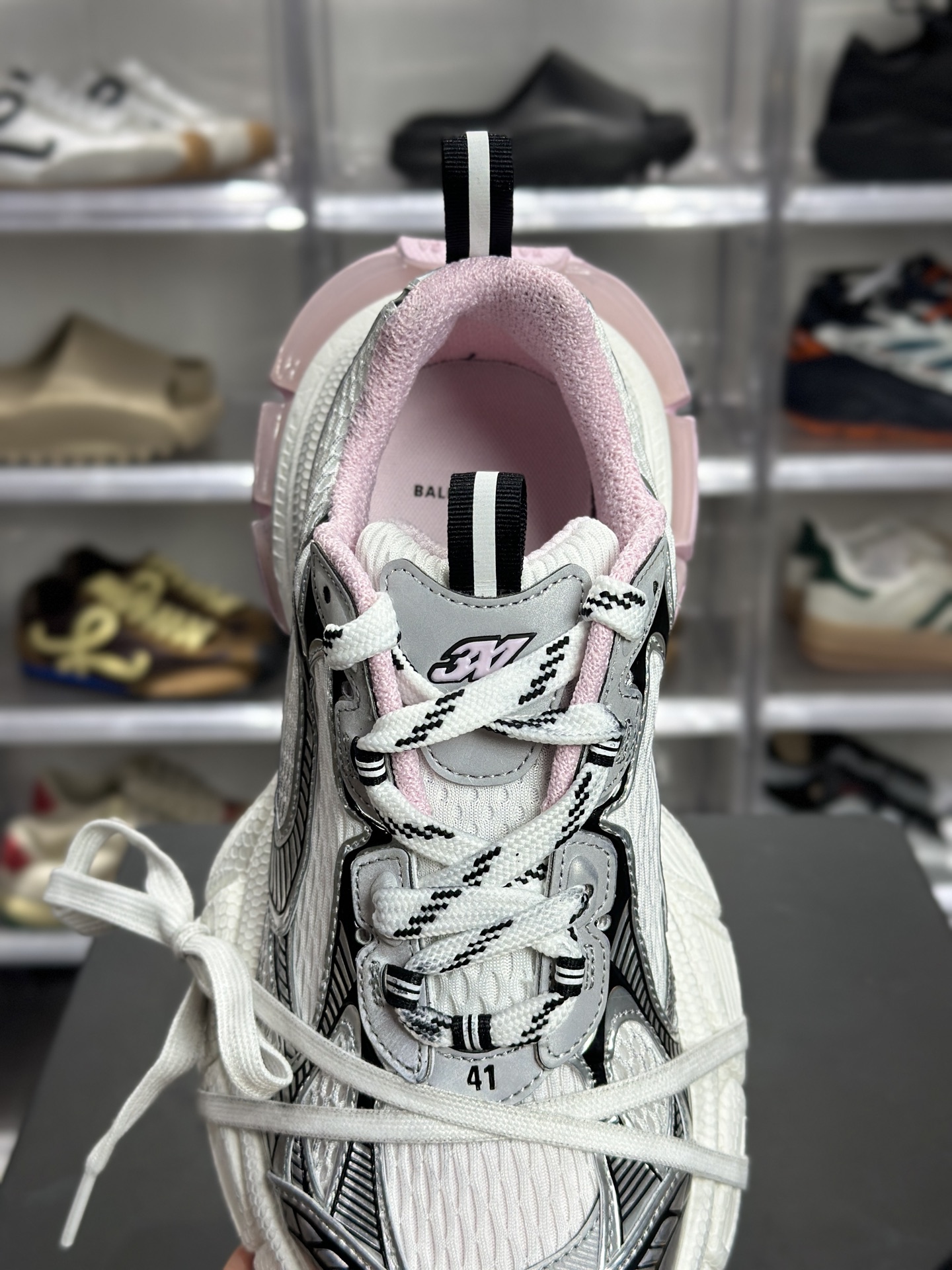 Balenciaga 3XL Gel 白黑粉款 814229-Top High Quatity Cheap Sneakers Fashion Clothing Clothes Bags handbags Shoes of all Brand wholesale With The best Quality And Beautiful Price from China Factory Chinese suppliers wholesaler seller Balenciaga 3XL Gel 白黑粉款 814229