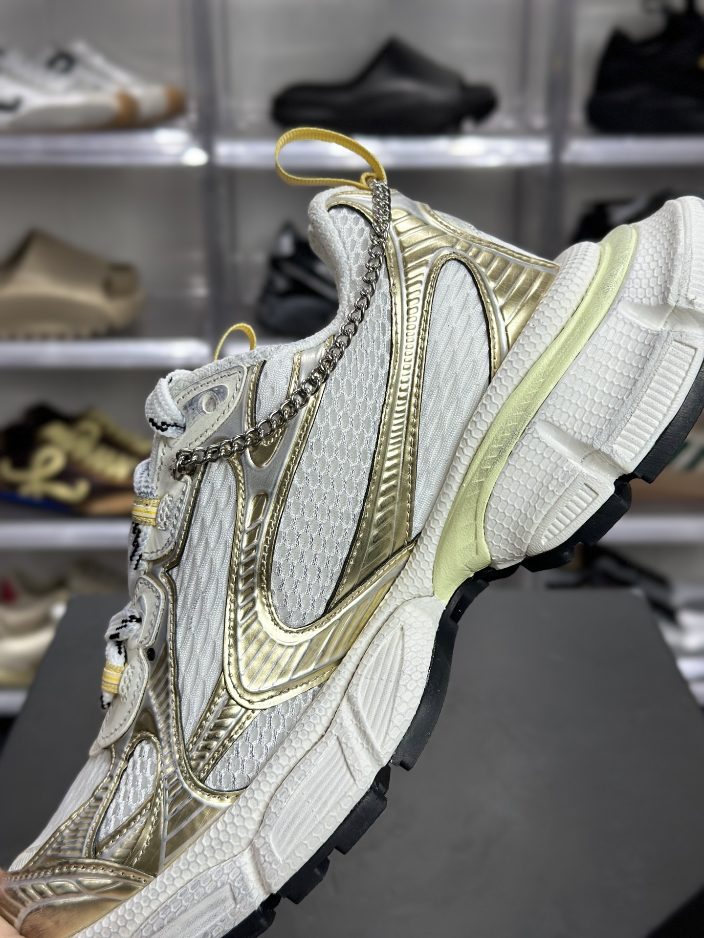 Balenciaga 3XL 白金限定款 专属装饰链版 白金 + 做旧配色-Top High Quatity Cheap Sneakers Fashion Clothing Clothes Bags handbags Shoes of all Brand wholesale With The best Quality And Beautiful Price from China Factory Chinese suppliers wholesaler seller Balenciaga 3XL 白金限定款 专属装饰链版 白金 + 做旧配色