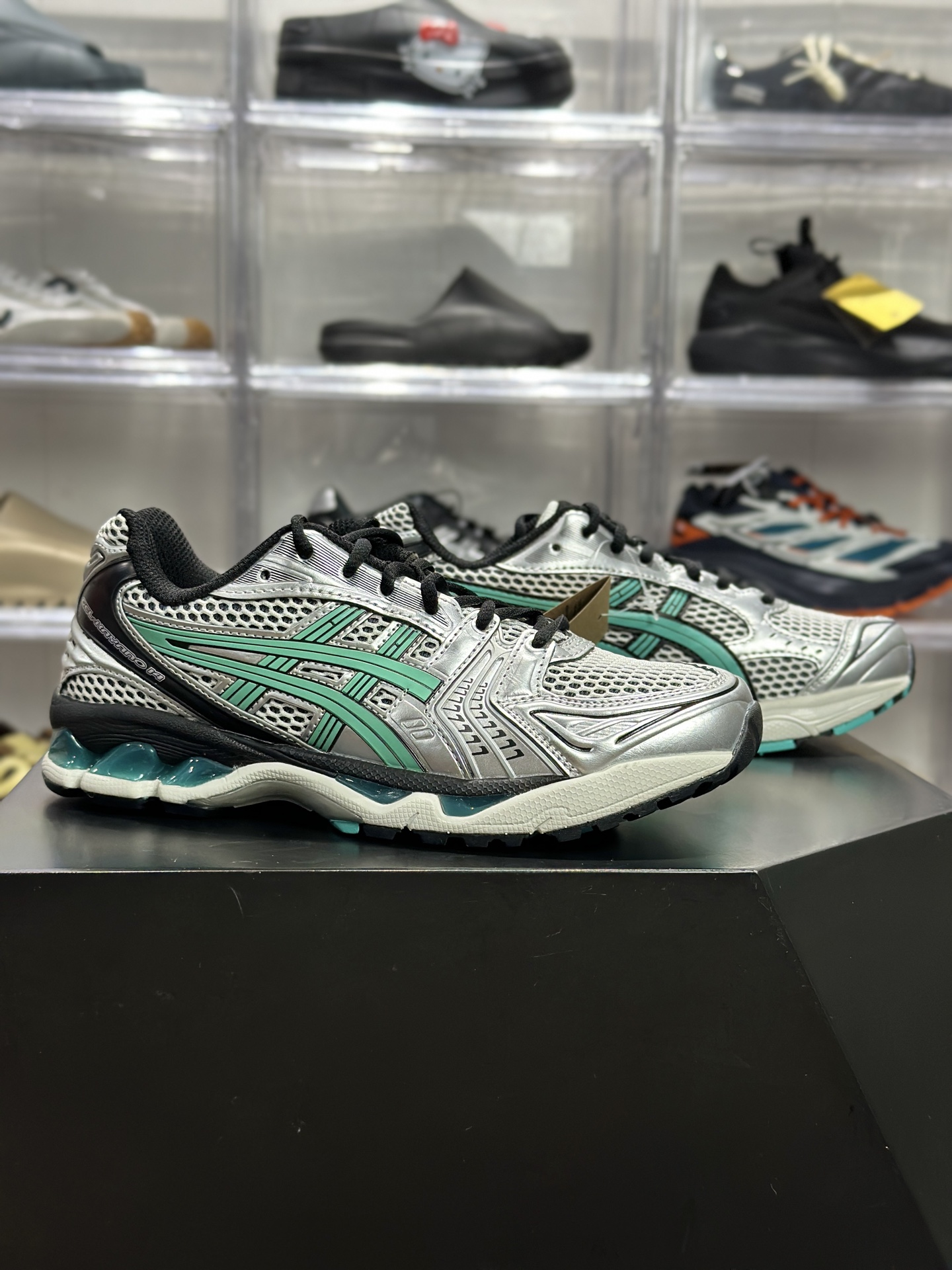 220 ASICS GEL-KAYANO 14「银绿色」 1203A740-100-Chinese UA Cheap High Quatity Brand Clothes Bags handbags Sneakers wholesale wholesaler seller from China Factory suppliers Fashion Clothing Shoes best Quality Beautiful Price 220 ASICS GEL-KAYANO 14「银绿色」 1203A740-100