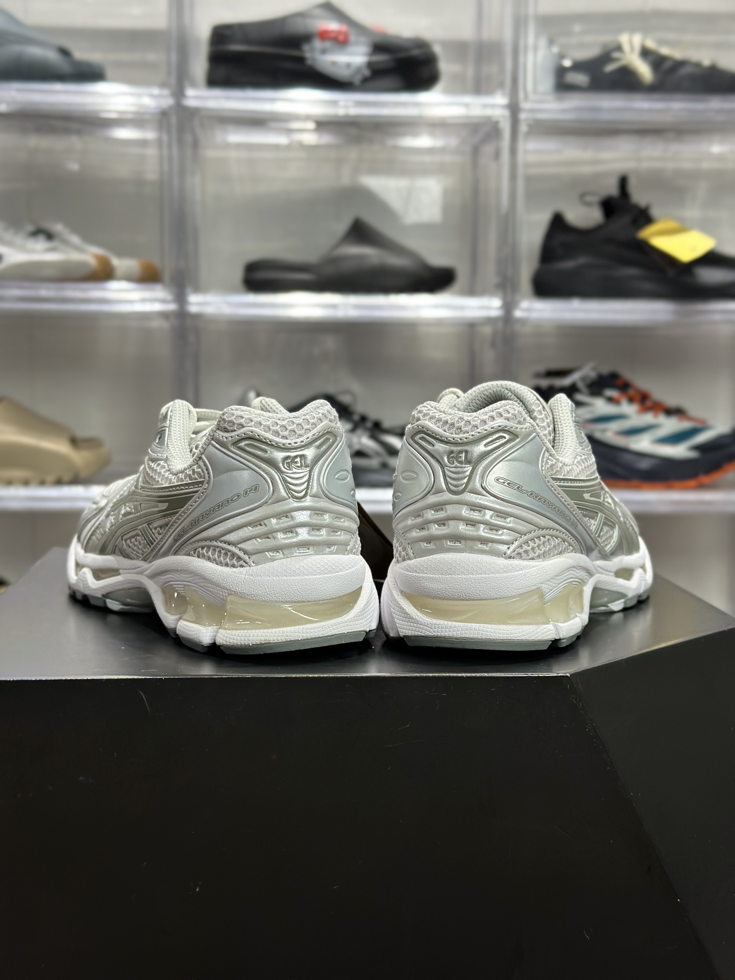 220 ASICS GEL-KAYANO 14「纯银灰」 1202A056-021 俗称雾面银 / 全灰款