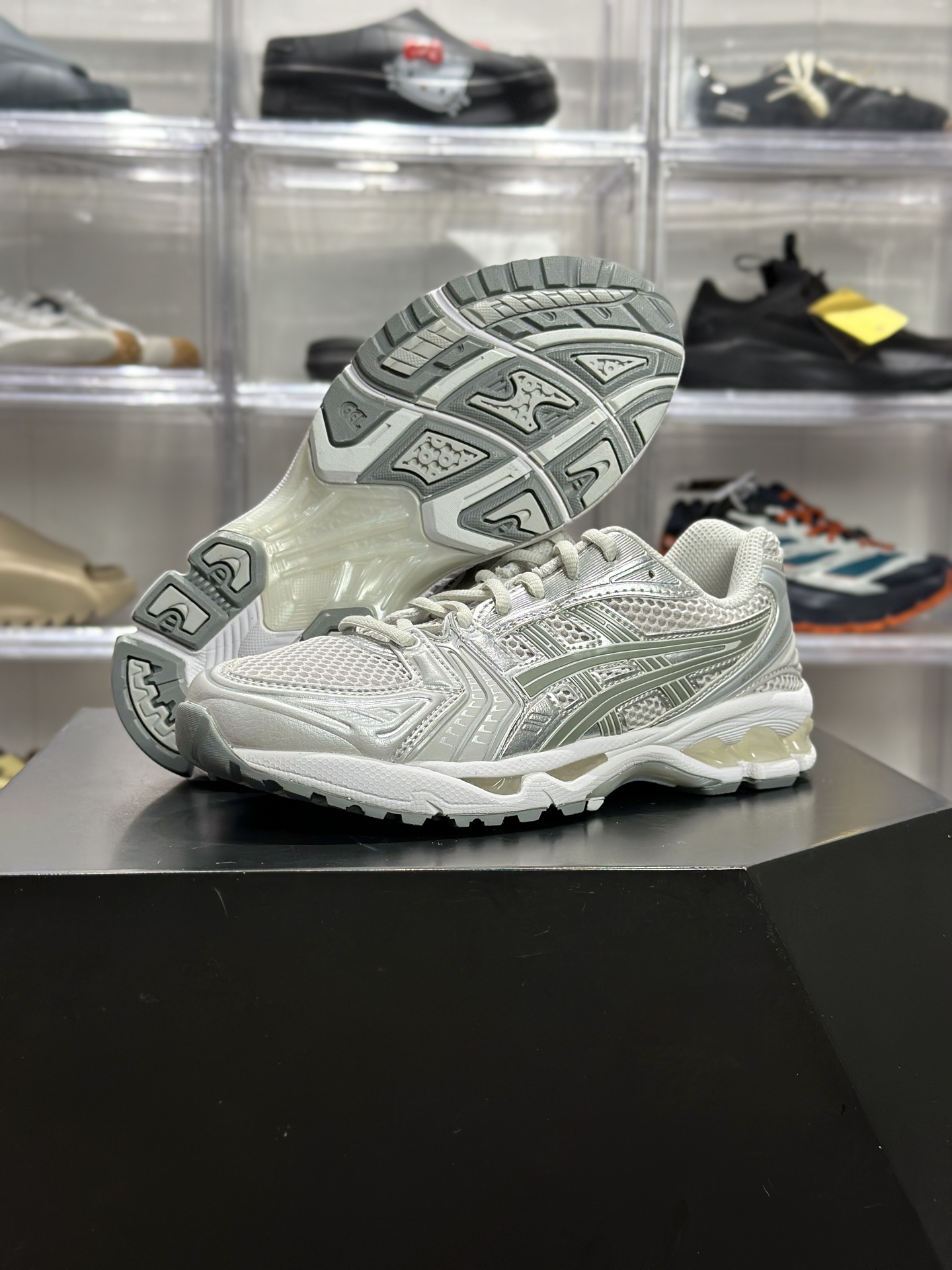 220 ASICS GEL-KAYANO 14「纯银灰」 1202A056-021 俗称雾面银 / 全灰款