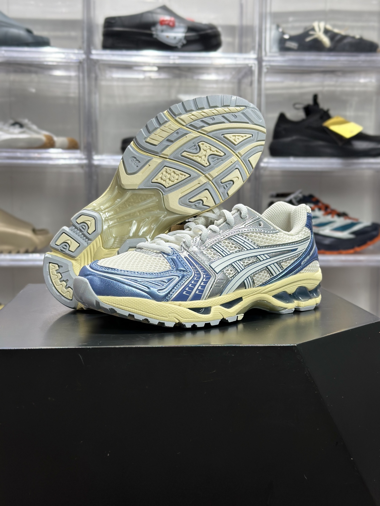 220 ASICS GEL-KAYANO 14「奶油牛仔蓝」 1203A537-102 俗称复古奶蓝款