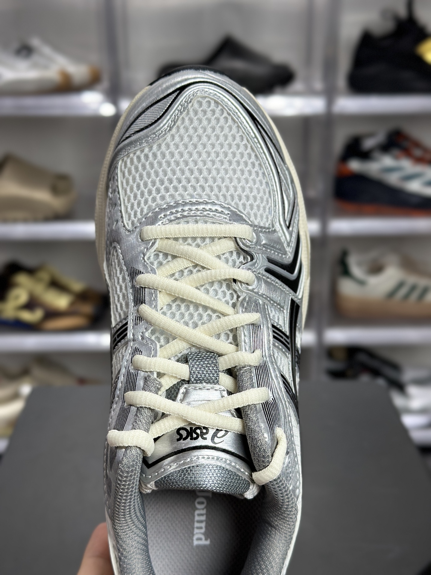220 ASICS GEL-KAYANO 14「白银黑」 1201A457-101 俗称米白黑复古款
