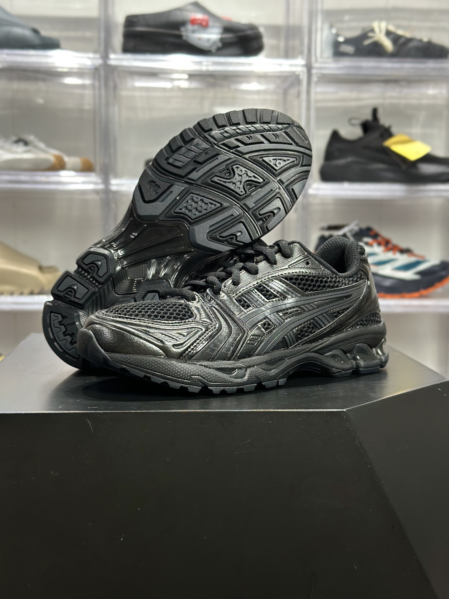 220 ASICS GEL-KAYANO 14「全黑武士」 1201A019-001 俗称黑武士暗黑款-Chinese UA Cheap High Quatity Brand Clothes Bags handbags Sneakers wholesale wholesaler seller from China Factory suppliers Fashion Clothing Shoes best Quality Beautiful Price 220 ASICS GEL-KAYANO 14「全黑武士」 1201A019-001 俗称黑武士暗黑款