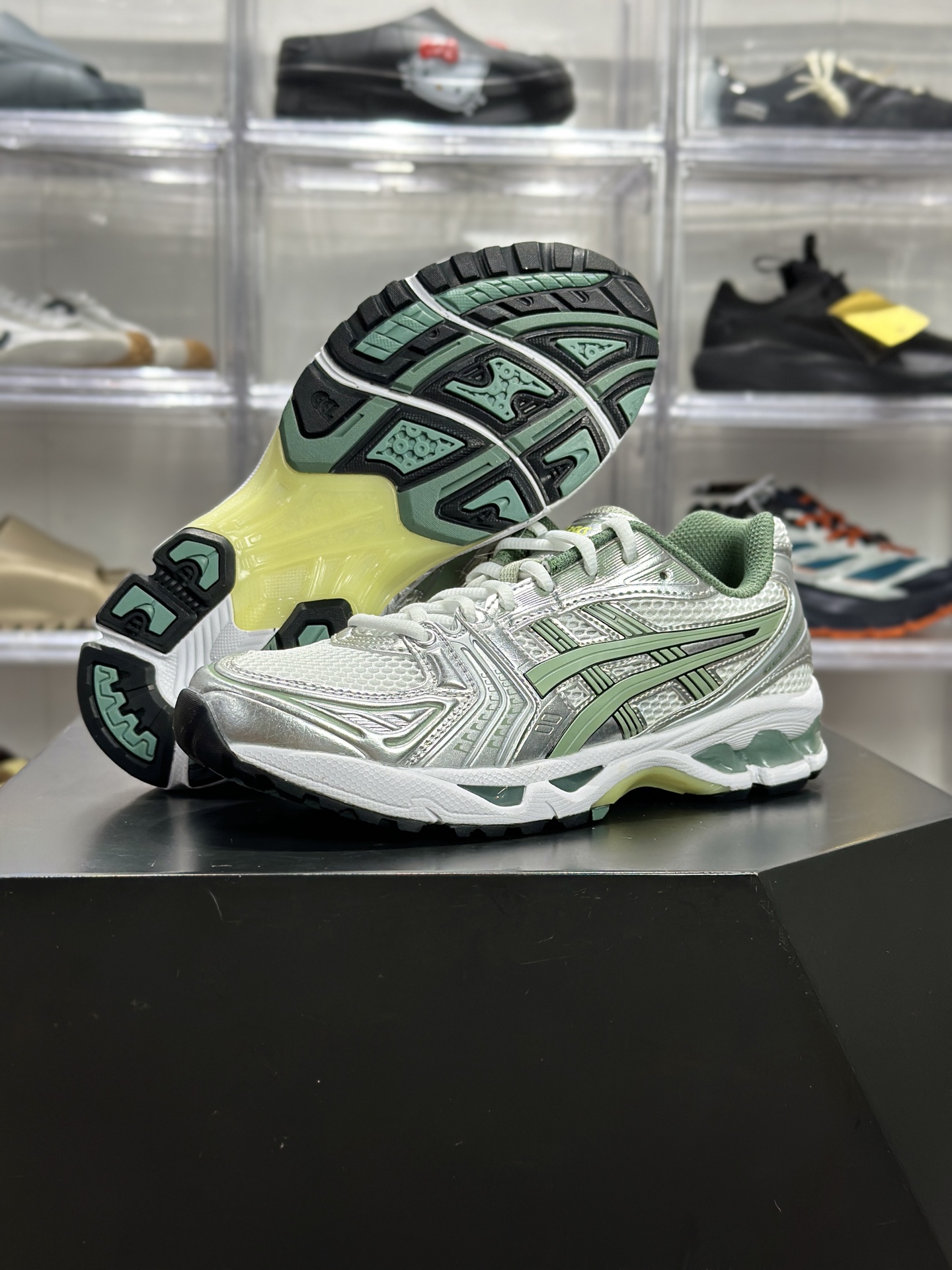 220 ASICS GEL-KAYANO 14「白绿石板灰」 1201A019-107 俗称白绿银 / 抹茶银