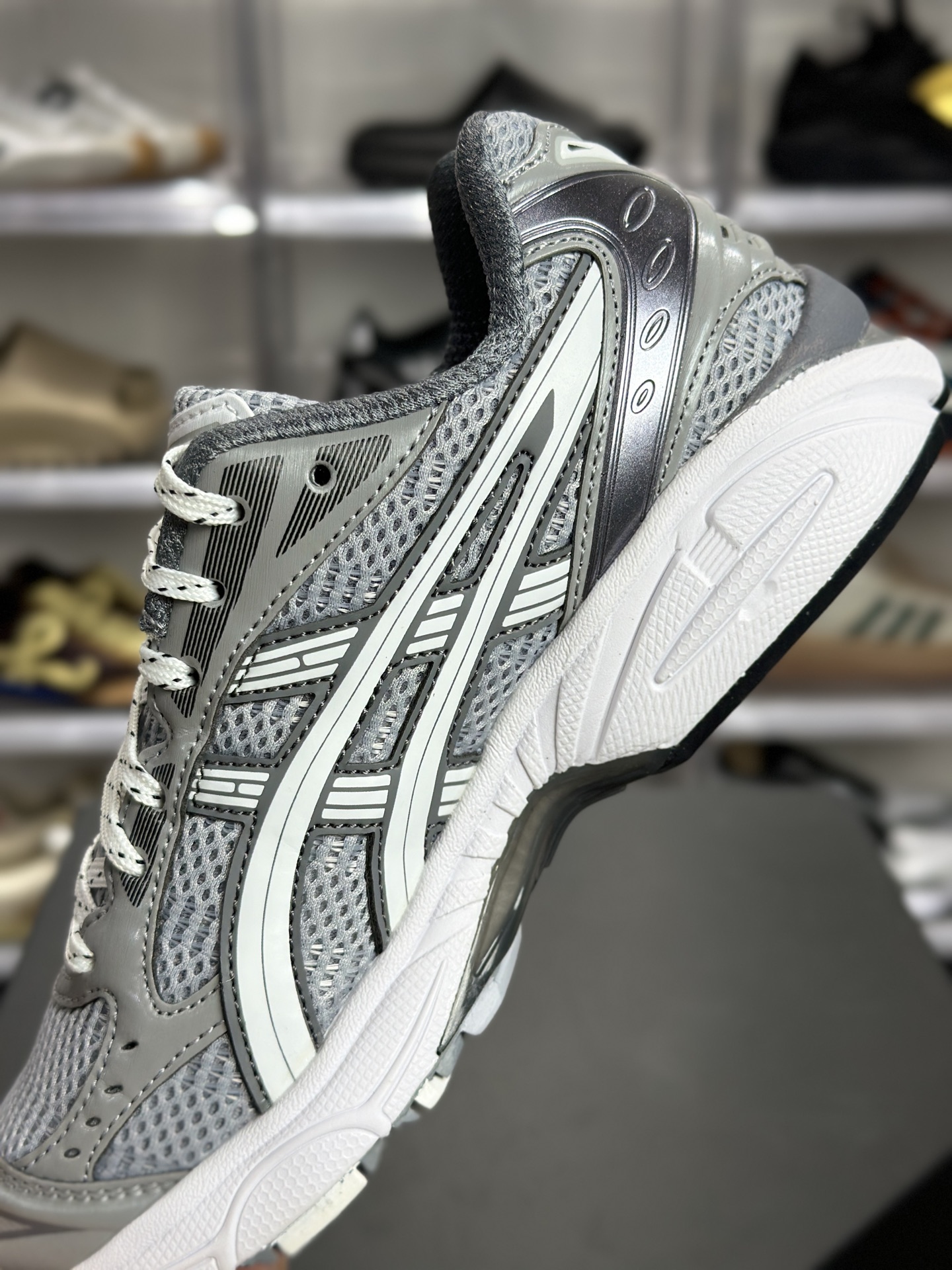 220 ASICS GEL-KAYANO 14「水泥灰」 1203A704-020 俗称浅灰银款-Chinese UA Cheap High Quatity Brand Clothes Bags handbags Sneakers wholesale wholesaler seller from China Factory suppliers Fashion Clothing Shoes best Quality Beautiful Price 220 ASICS GEL-KAYANO 14「水泥灰」 1203A704-020 俗称浅灰银款