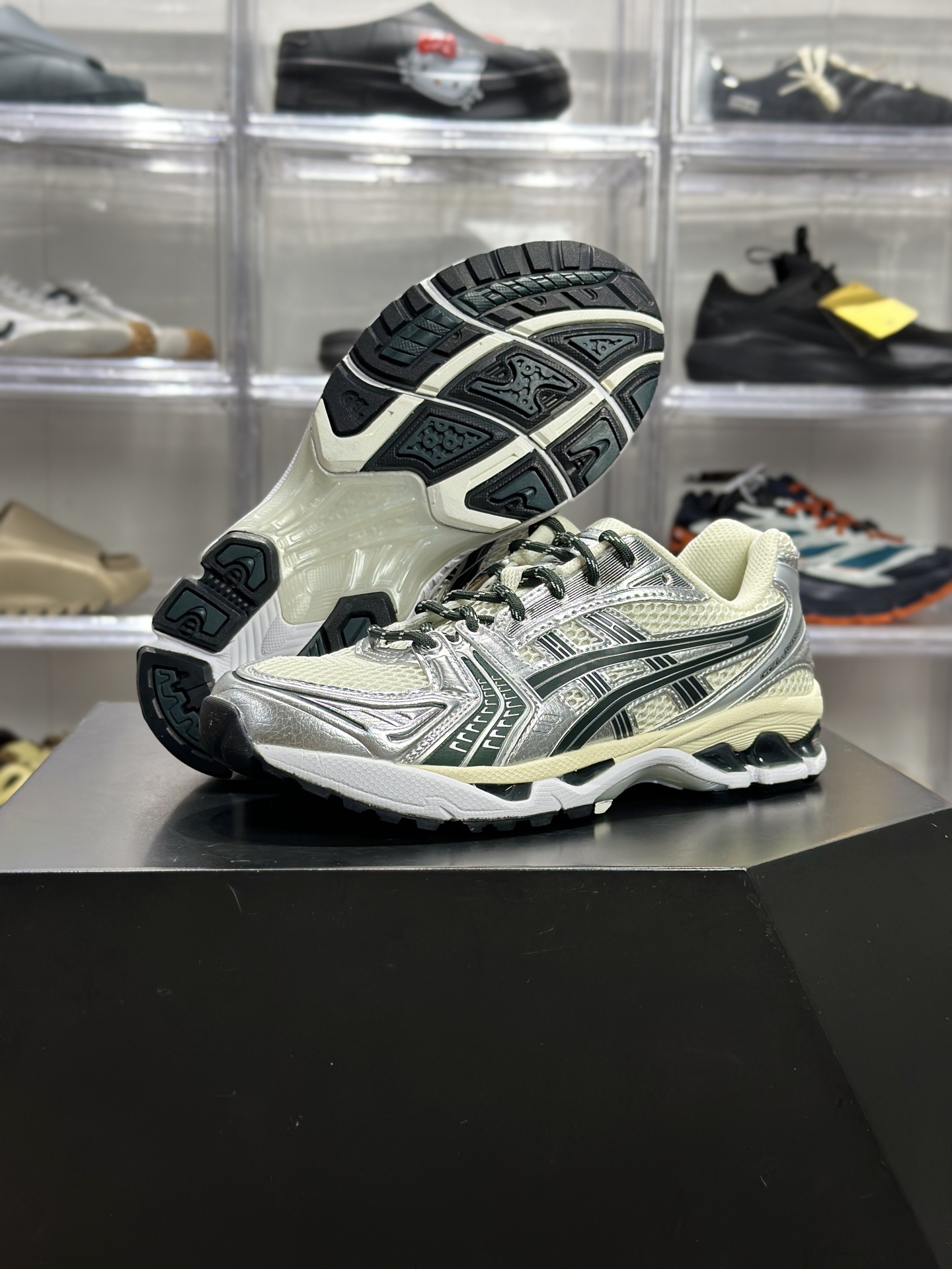 220 ASICS GEL-KAYANO 14「奶油银绿」 1203A566-100 俗称抹茶银款-Chinese UA Cheap High Quatity Brand Clothes Bags handbags Sneakers wholesale wholesaler seller from China Factory suppliers Fashion Clothing Shoes best Quality Beautiful Price 220 ASICS GEL-KAYANO 14「奶油银绿」 1203A566-100 俗称抹茶银款