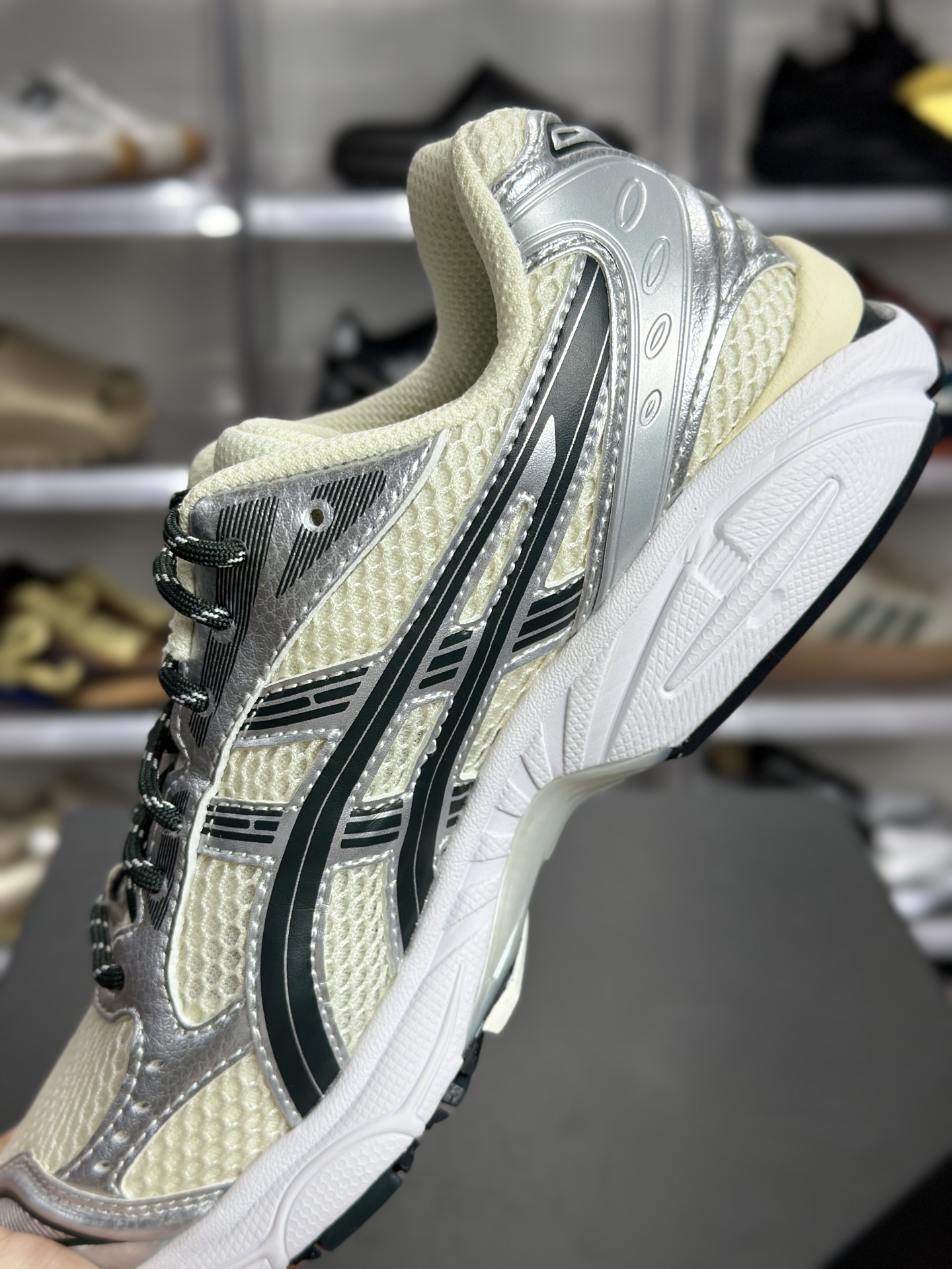 220 ASICS GEL-KAYANO 14「奶油银绿」 1203A566-100 俗称抹茶银款-Chinese UA Cheap High Quatity Brand Clothes Bags handbags Sneakers wholesale wholesaler seller from China Factory suppliers Fashion Clothing Shoes best Quality Beautiful Price 220 ASICS GEL-KAYANO 14「奶油银绿」 1203A566-100 俗称抹茶银款