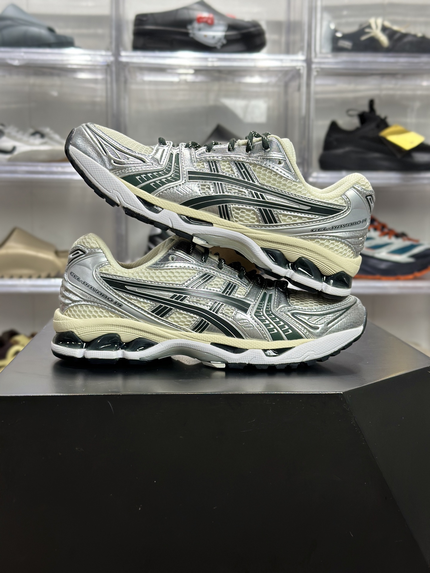 220 ASICS GEL-KAYANO 14「奶油银绿」 1203A566-100 俗称抹茶银款-Chinese UA Cheap High Quatity Brand Clothes Bags handbags Sneakers wholesale wholesaler seller from China Factory suppliers Fashion Clothing Shoes best Quality Beautiful Price 220 ASICS GEL-KAYANO 14「奶油银绿」 1203A566-100 俗称抹茶银款