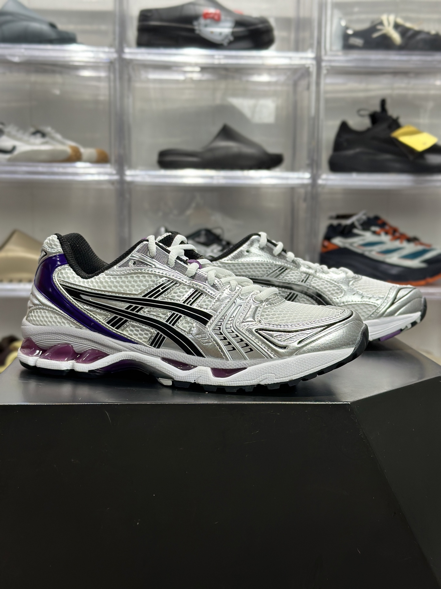 220 ASICS GEL-KAYANO 14「电光深紫」 1202A056-111 俗称白紫香芋紫