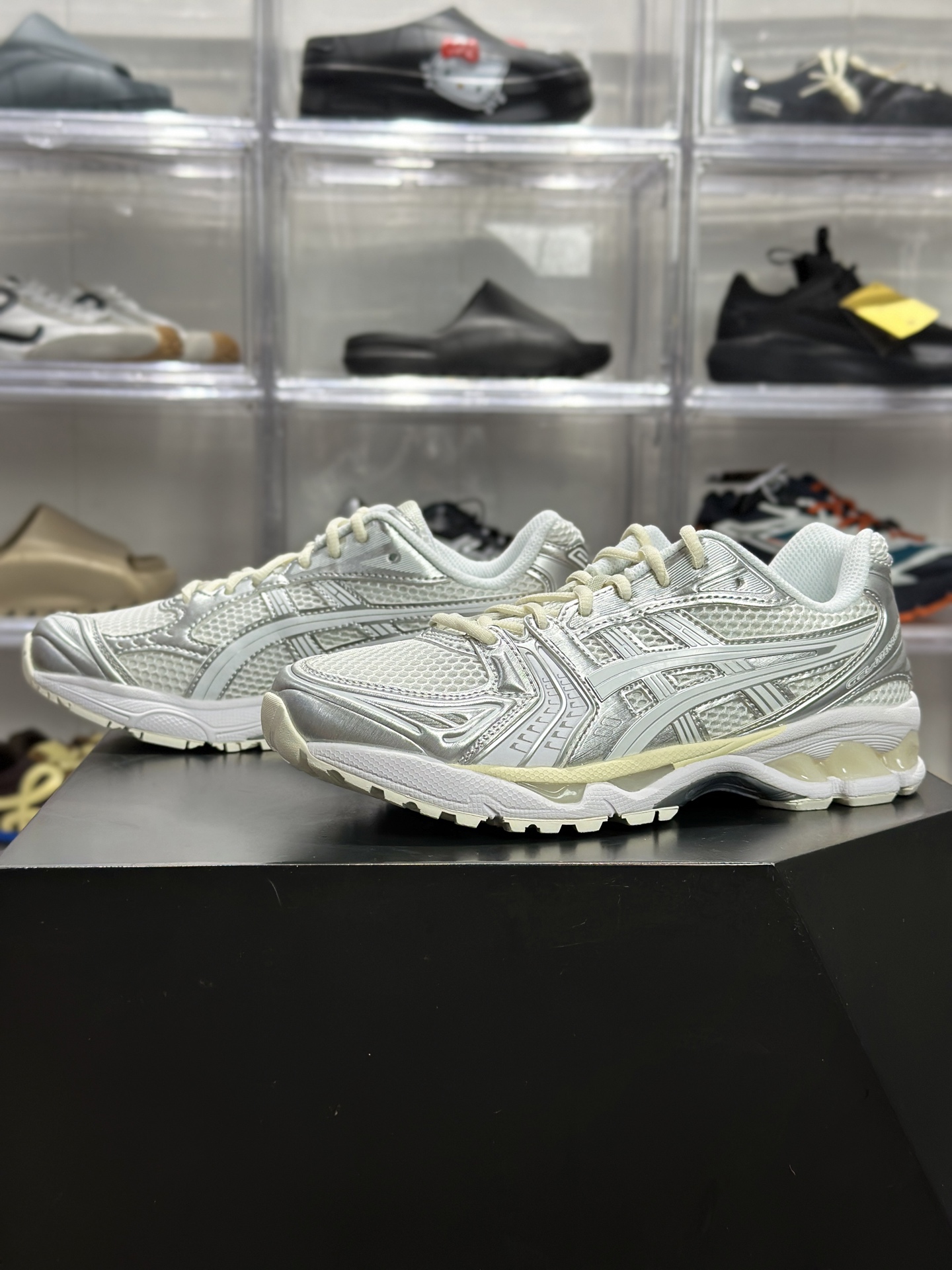 220 ASICS GEL-KAYANO 14「月光白银」 1201A457-100 俗称白银纯白款-Chinese UA Cheap High Quatity Brand Clothes Bags handbags Sneakers wholesale wholesaler seller from China Factory suppliers Fashion Clothing Shoes best Quality Beautiful Price 220 ASICS GEL-KAYANO 14「月光白银」 1201A457-100 俗称白银纯白款