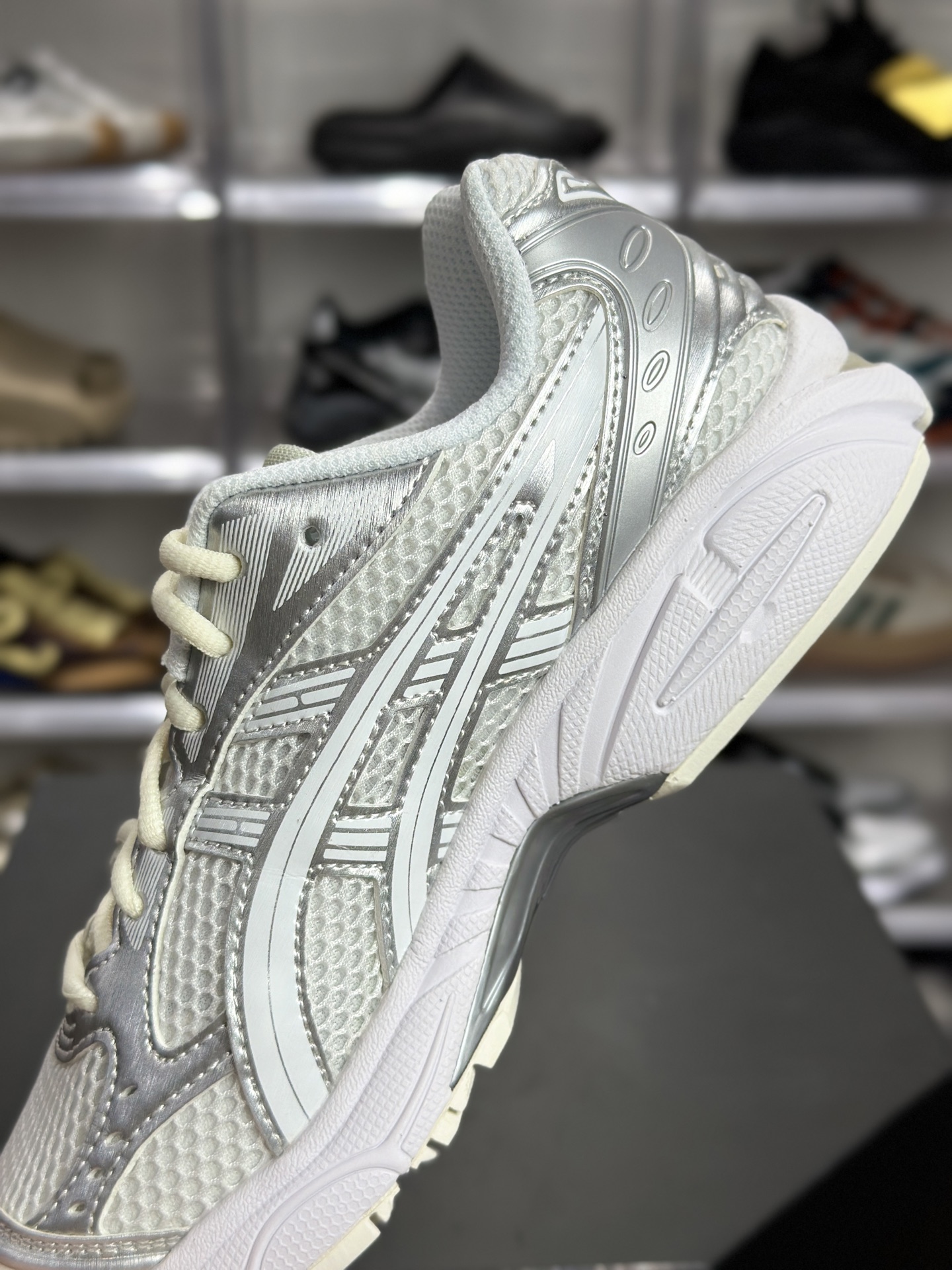 220 ASICS GEL-KAYANO 14「月光白银」 1201A457-100 俗称白银纯白款-Chinese UA Cheap High Quatity Brand Clothes Bags handbags Sneakers wholesale wholesaler seller from China Factory suppliers Fashion Clothing Shoes best Quality Beautiful Price 220 ASICS GEL-KAYANO 14「月光白银」 1201A457-100 俗称白银纯白款