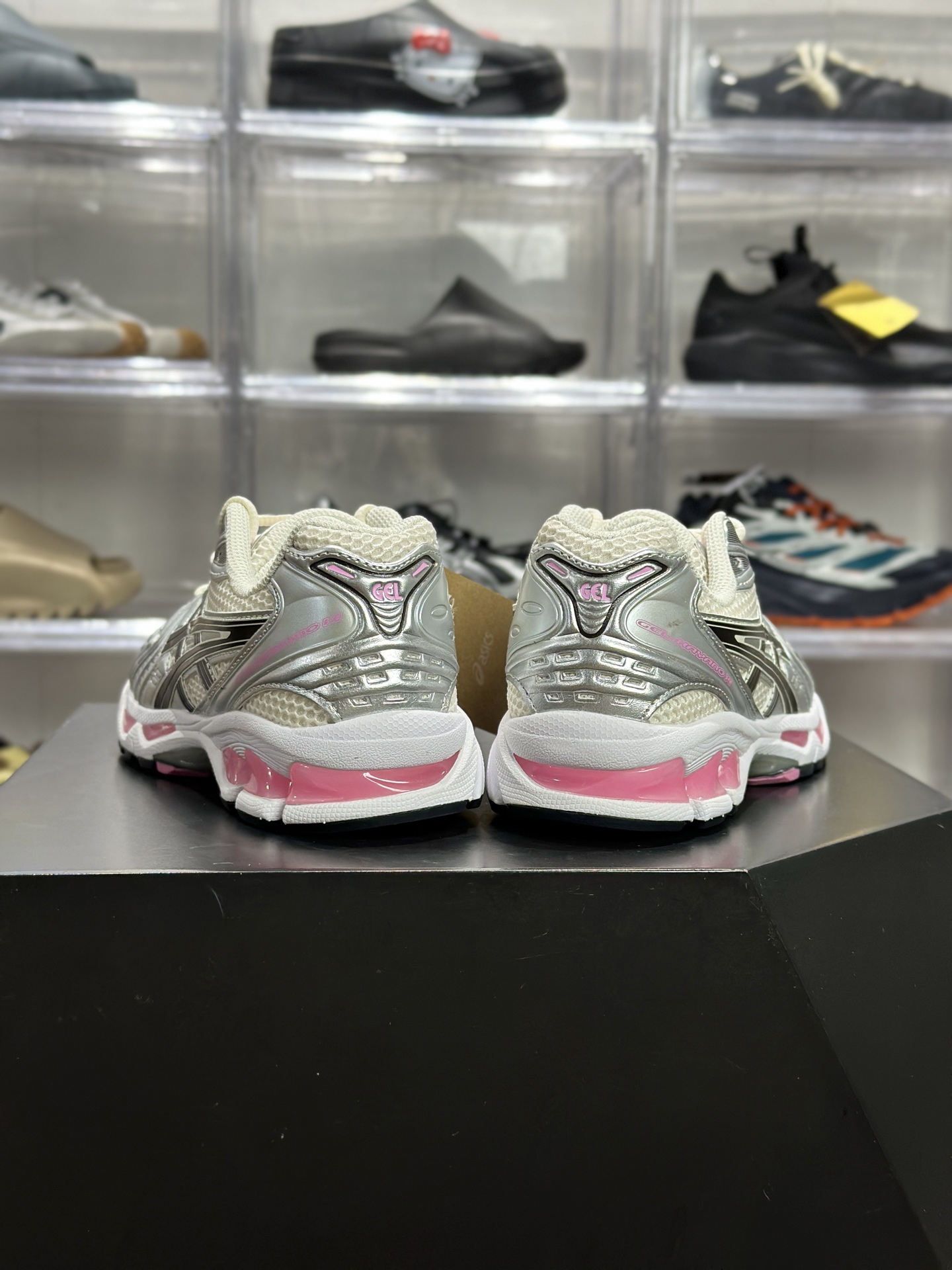 220 ASICS GEL-KAYANO 14「奶油甜心粉」 1203A537-103 俗称甜妹粉银款-Chinese UA Cheap High Quatity Brand Clothes Bags handbags Sneakers wholesale wholesaler seller from China Factory suppliers Fashion Clothing Shoes best Quality Beautiful Price 220 ASICS GEL-KAYANO 14「奶油甜心粉」 1203A537-103 俗称甜妹粉银款