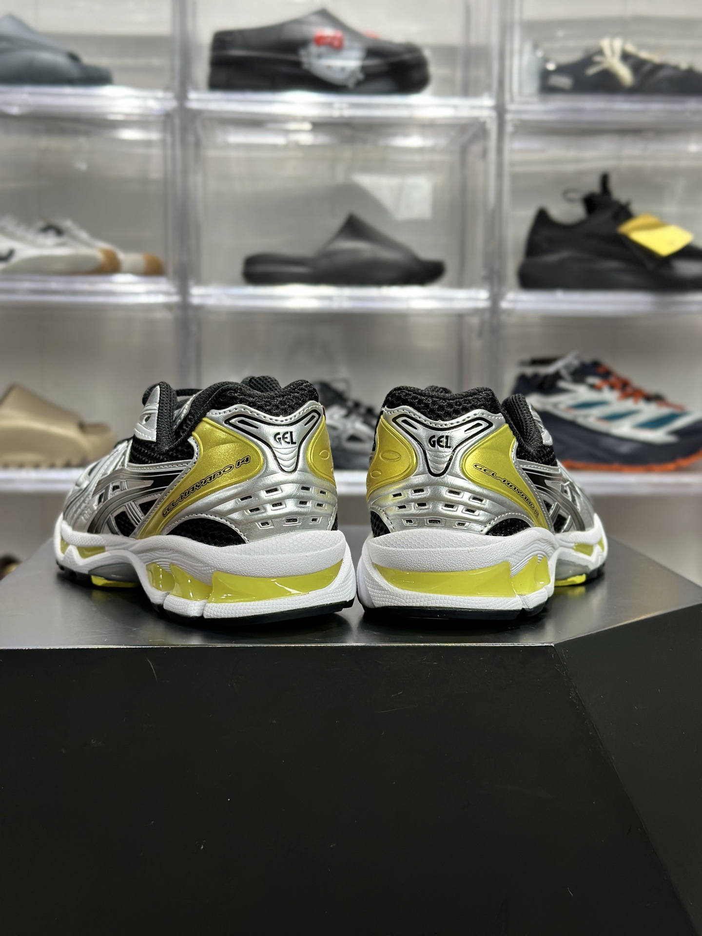 220 ASICS GEL-KAYANO 14「黑银柠檬黄」 1203A537-001 俗称闪电黄款