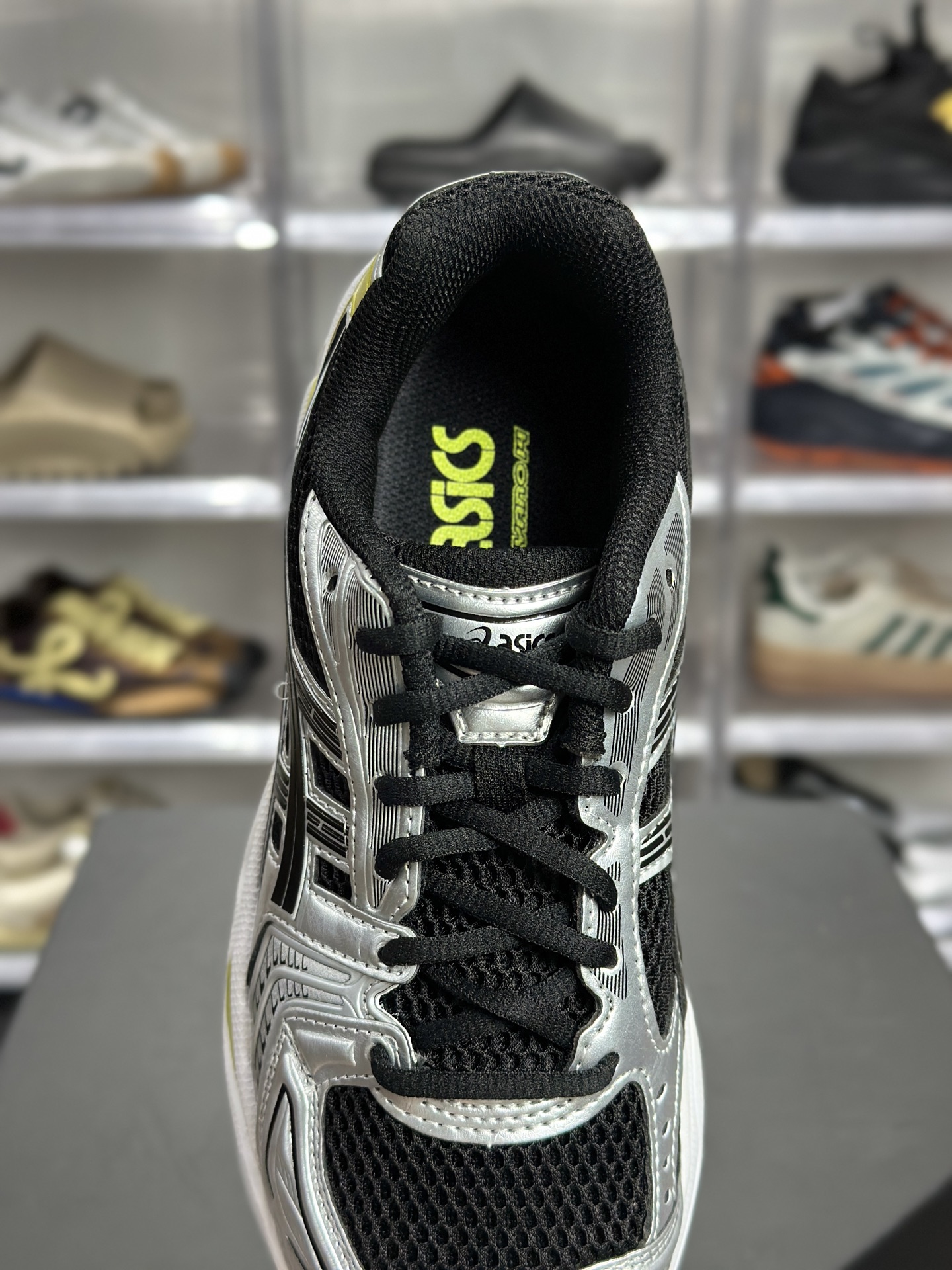 220 ASICS GEL-KAYANO 14「黑银柠檬黄」 1203A537-001 俗称闪电黄款