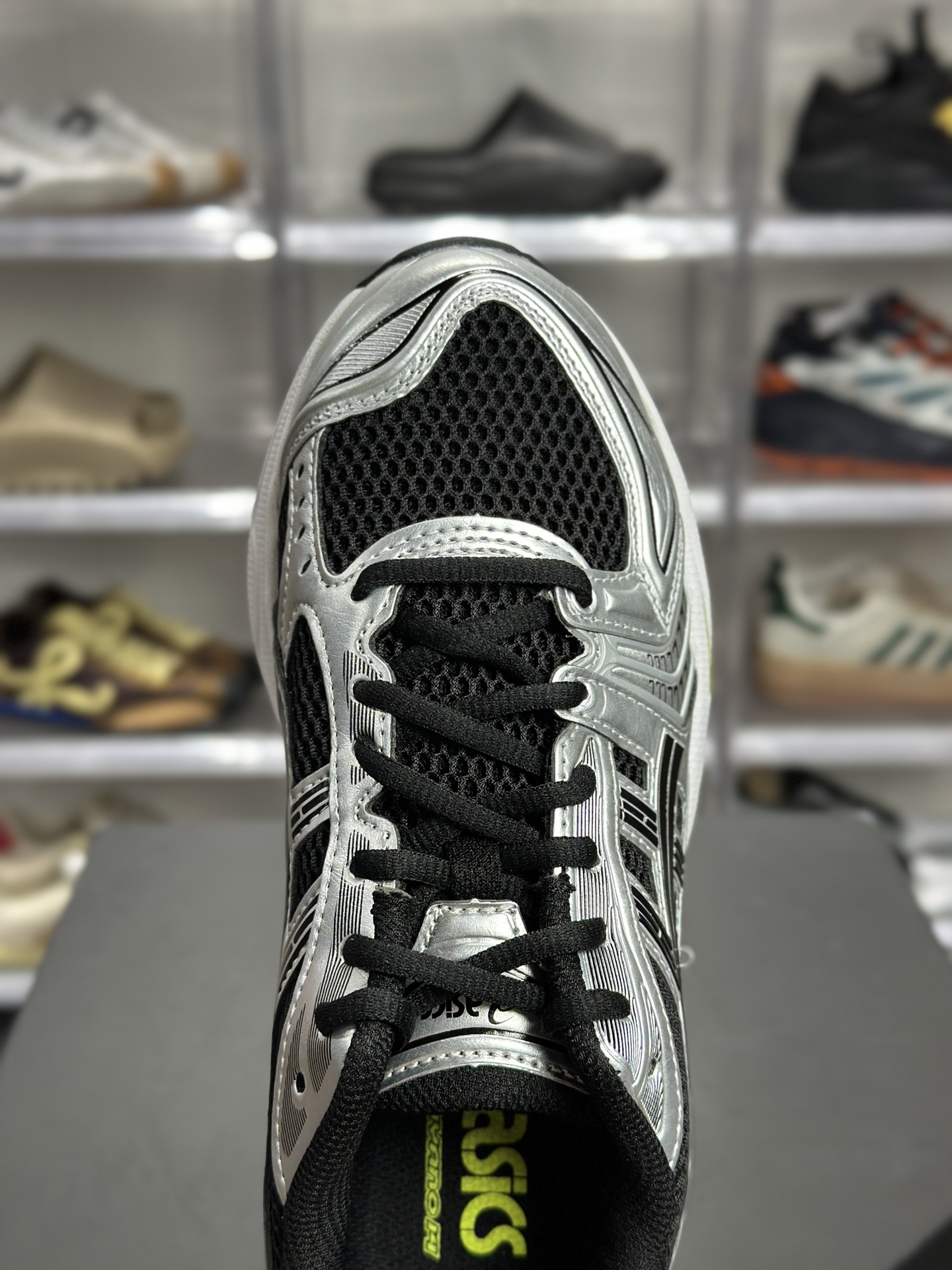 220 ASICS GEL-KAYANO 14「黑银柠檬黄」 1203A537-001 俗称闪电黄款