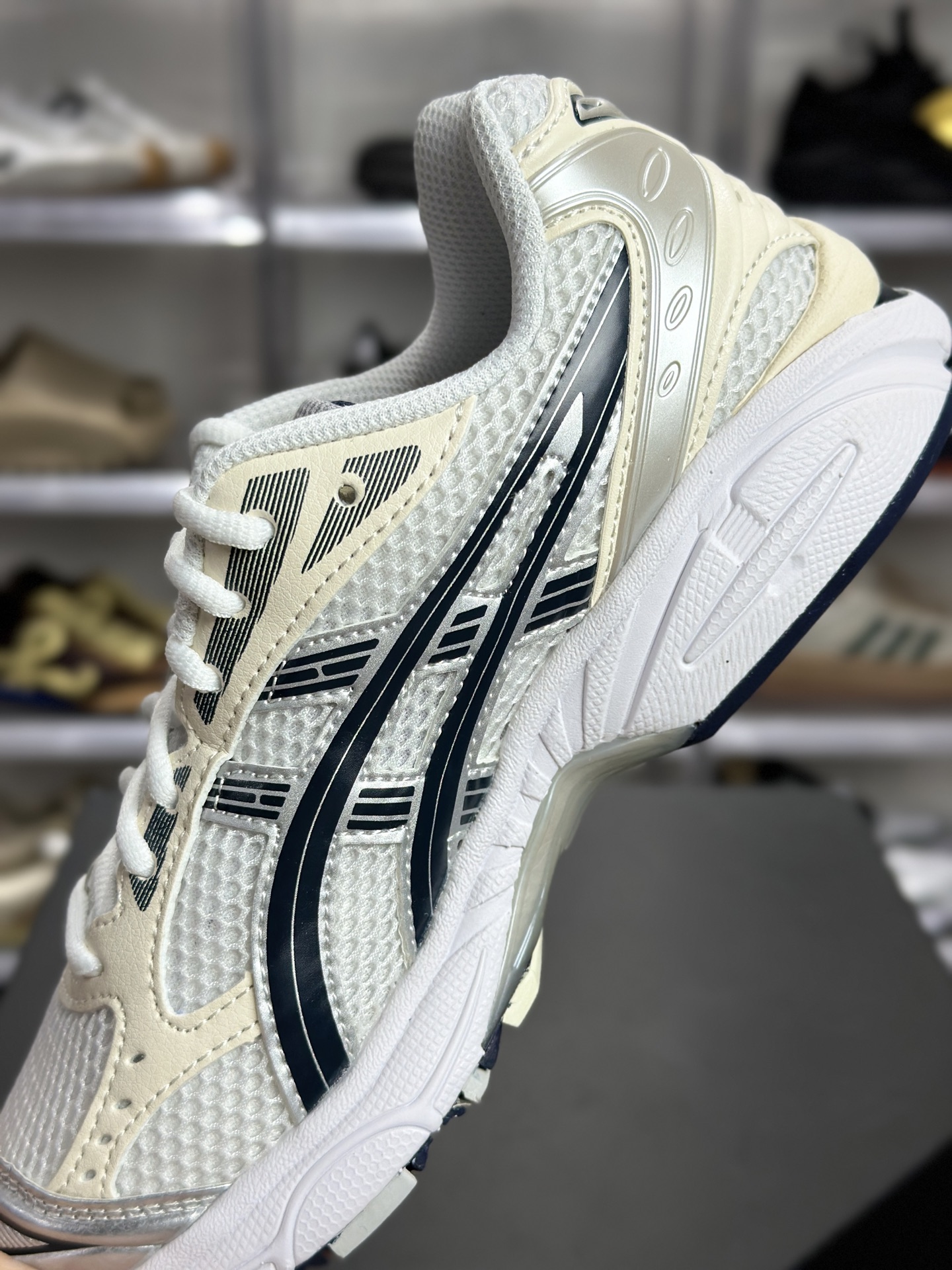 220 ASICS GEL-KAYANO 14「白银午夜蓝」 1202A056-109 俗称学院风白蓝款