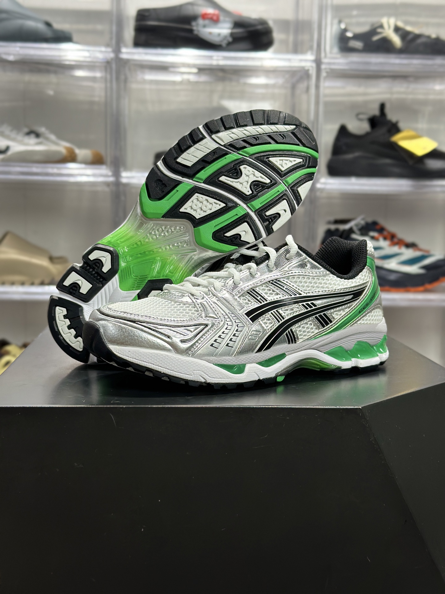 220 ASICS GEL-KAYANO 14「白银孔雀绿」 1201A019-110 俗称清新薄荷绿款